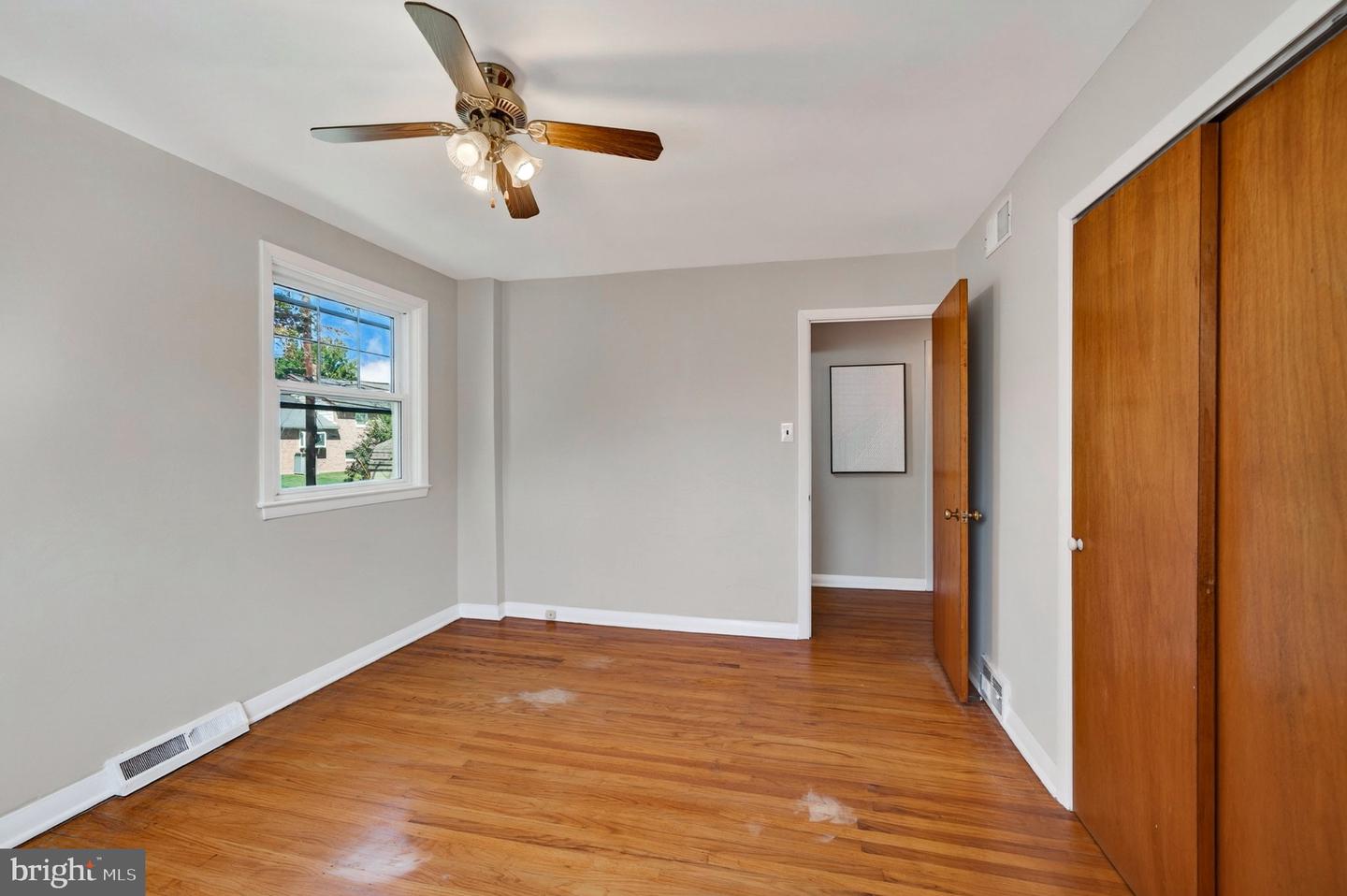 505 Vernon Rd Property Photo 18