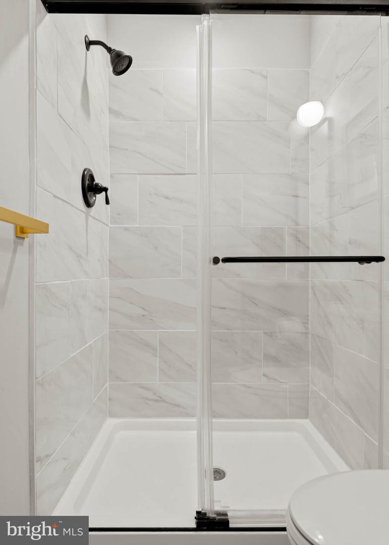 4101 Fox Pointe Ct #4101 Property Photo 24