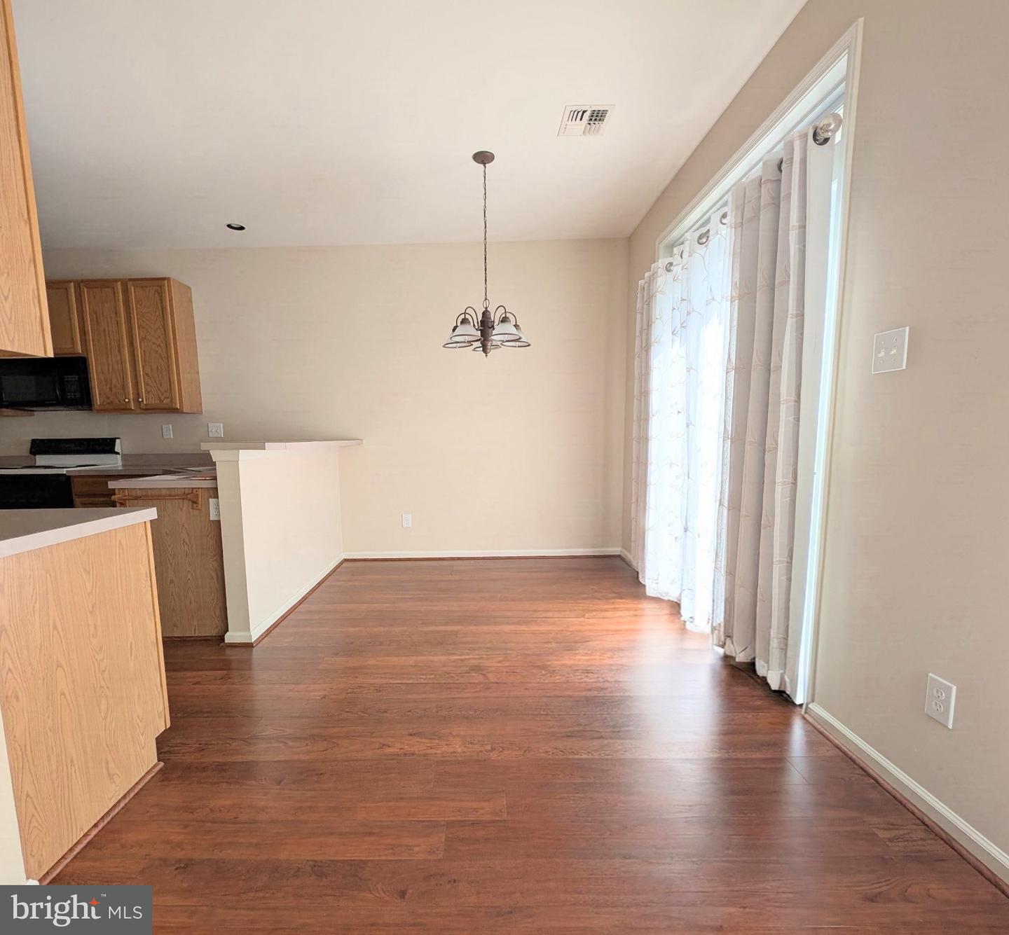 59 S Houndmaster Property Photo 8