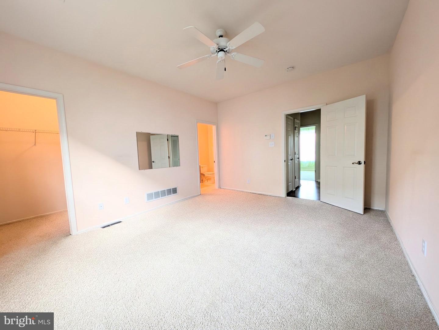 59 S Houndmaster Property Photo 10