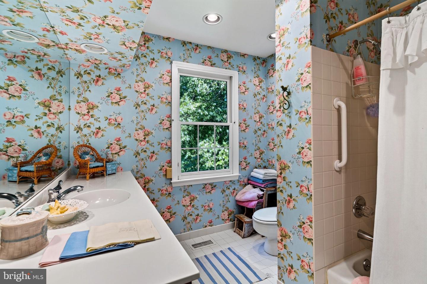 470 Inverary Ln Property Photo 45