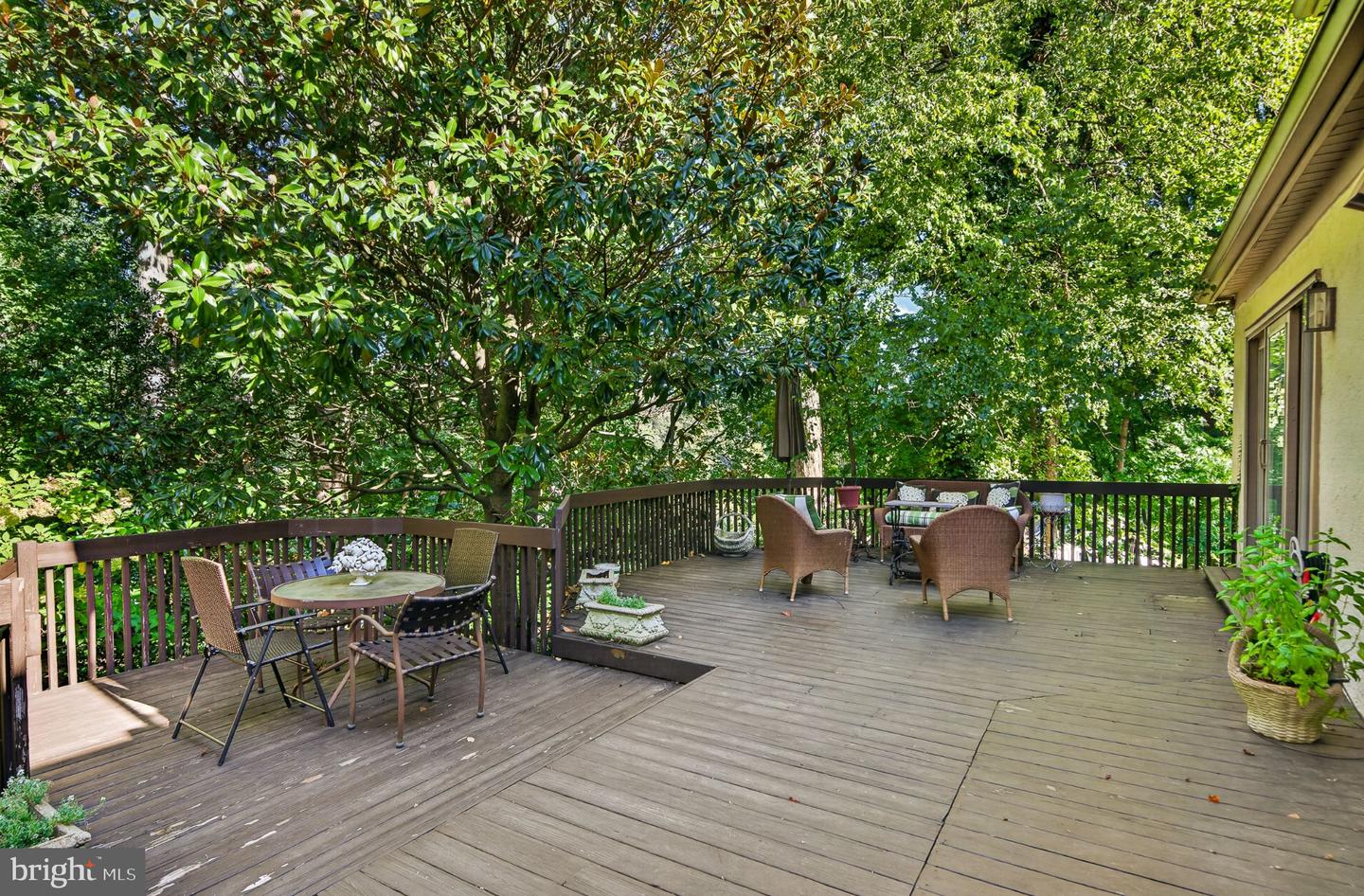 470 Inverary Ln Property Photo 63