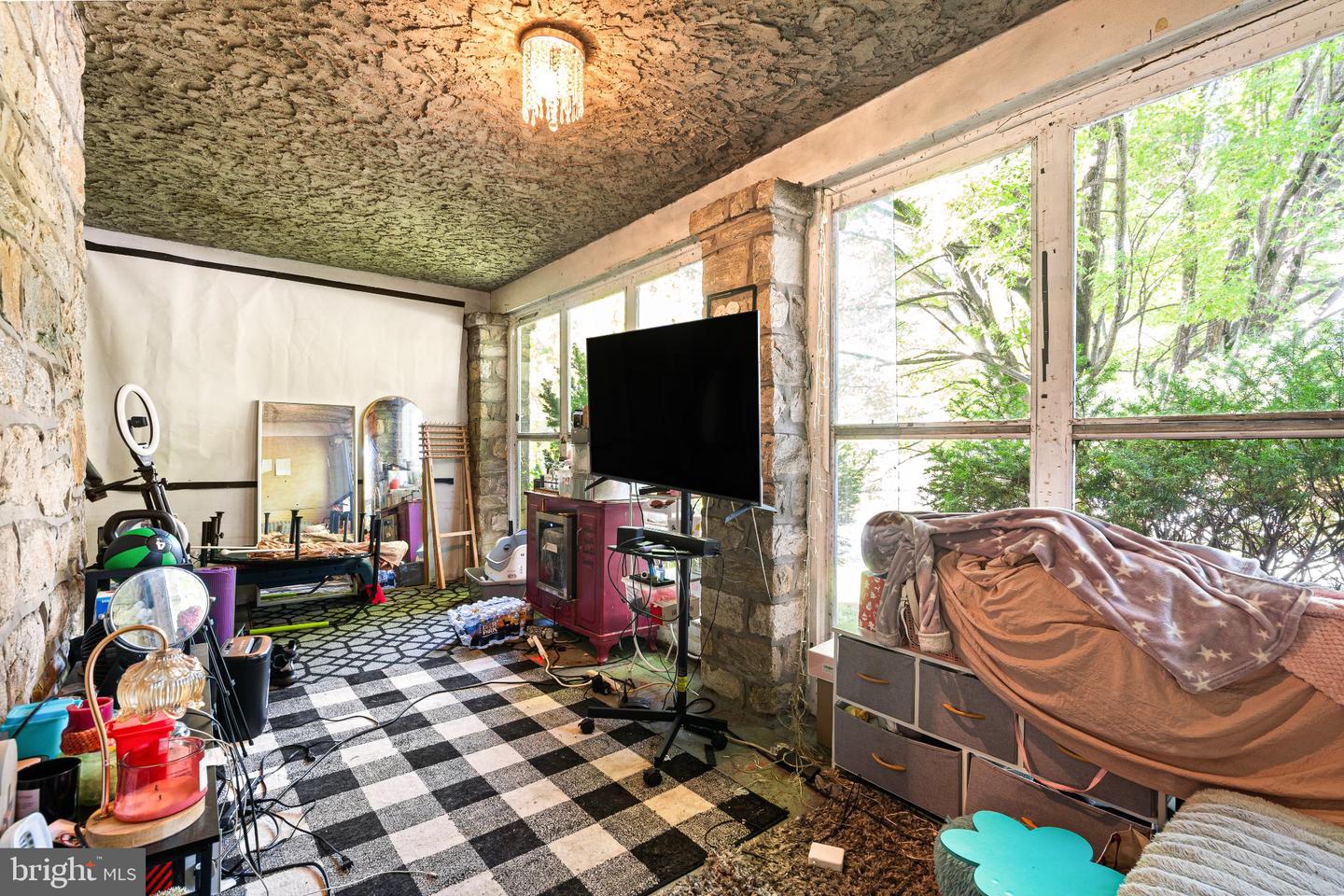 419 Netherwood Rd Property Photo 14