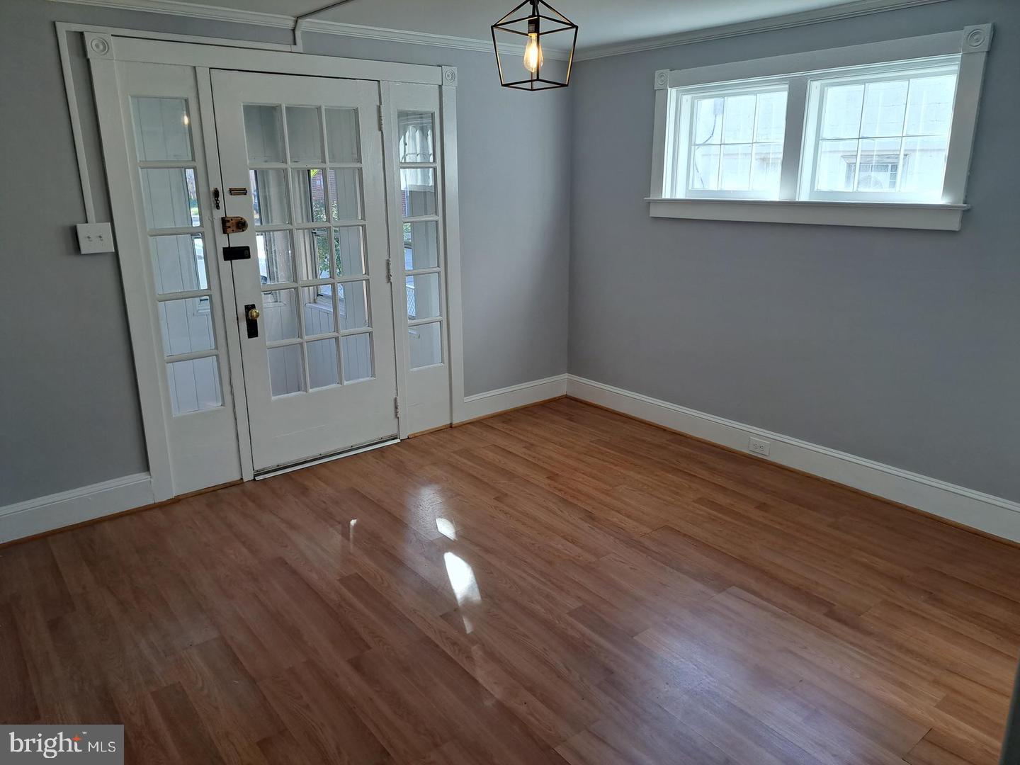 20 Manchester Ave Property Photo 3
