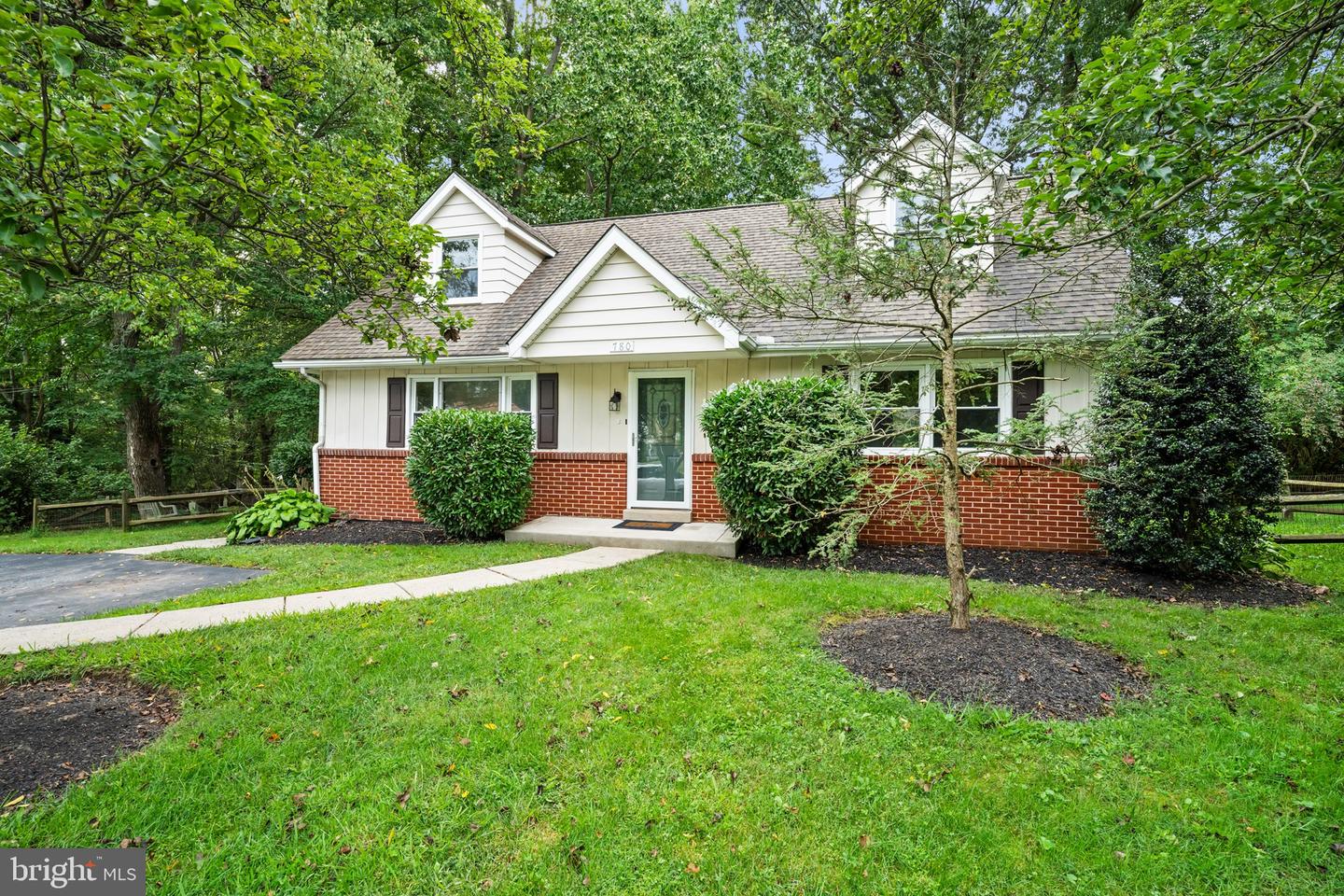 780 Naamans Creek Rd Property Photo 1