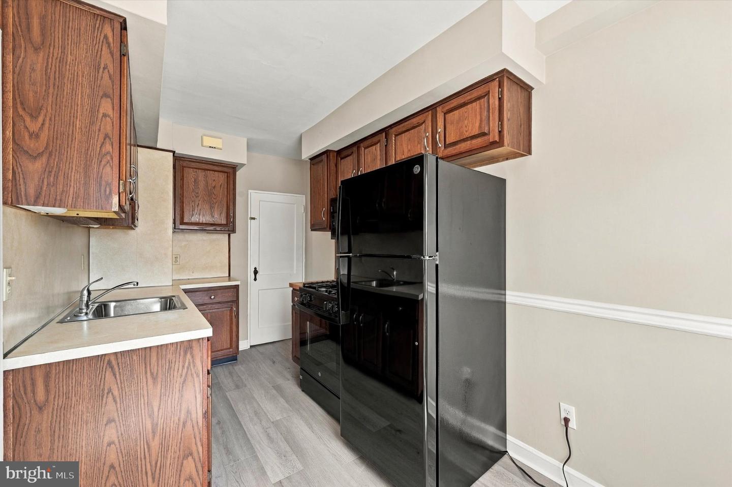 1030 Agnew Dr Property Photo 10