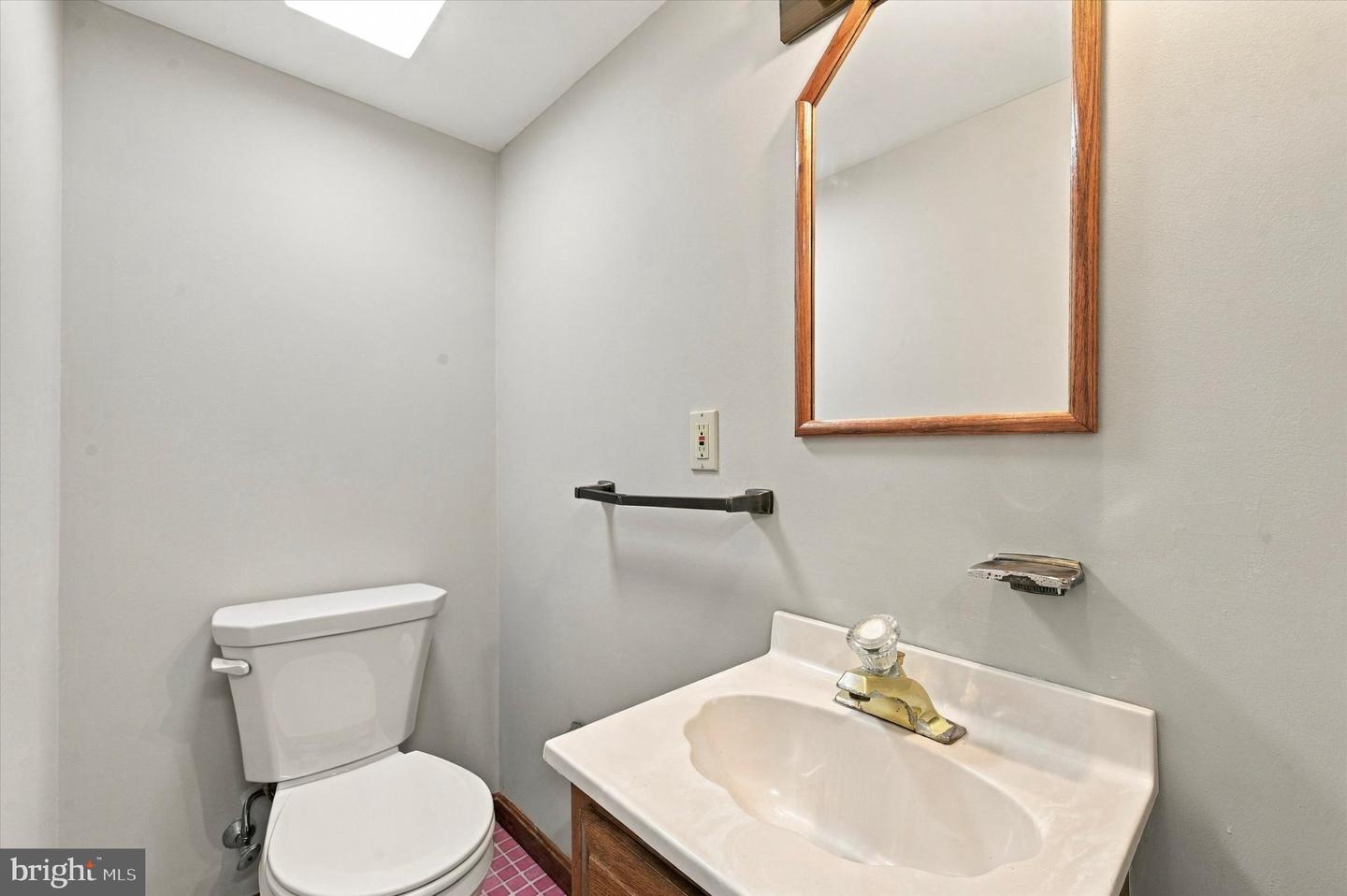 1030 Agnew Dr Property Photo 22