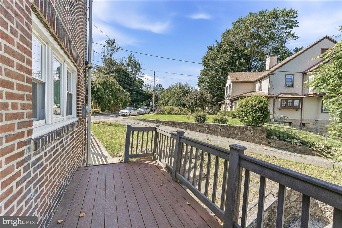 2637 Eldon Ave Property Photo 23