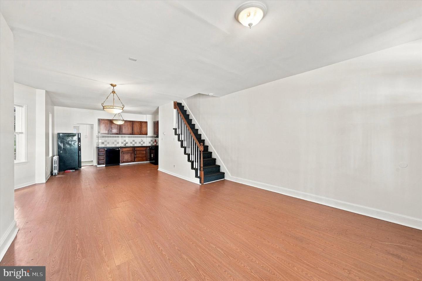 118 Francis St Property Photo 4