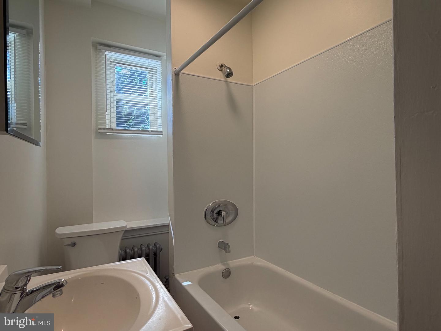 118 Francis St Property Photo 10