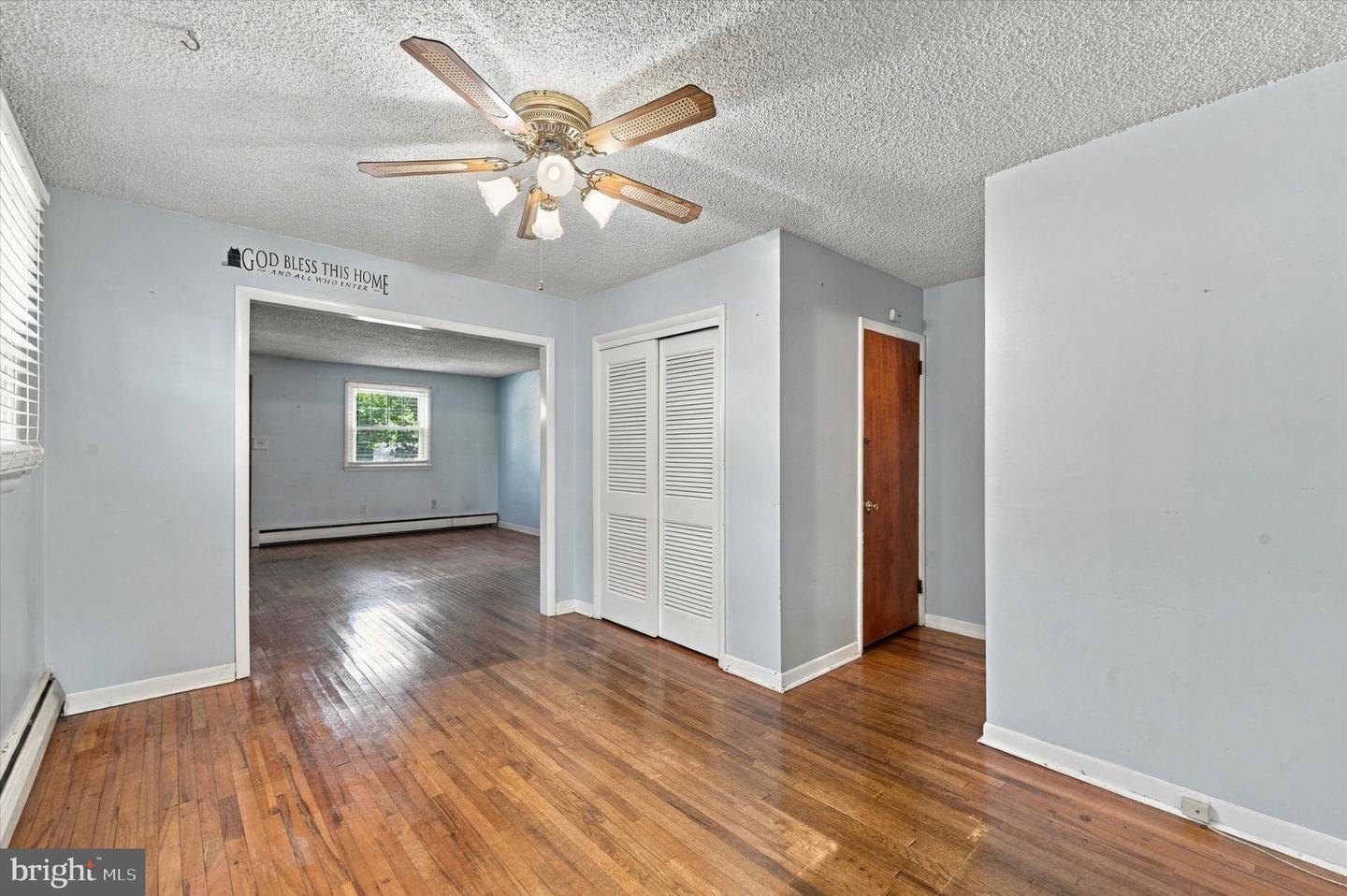 306 Collingdale Ave Property Photo 10
