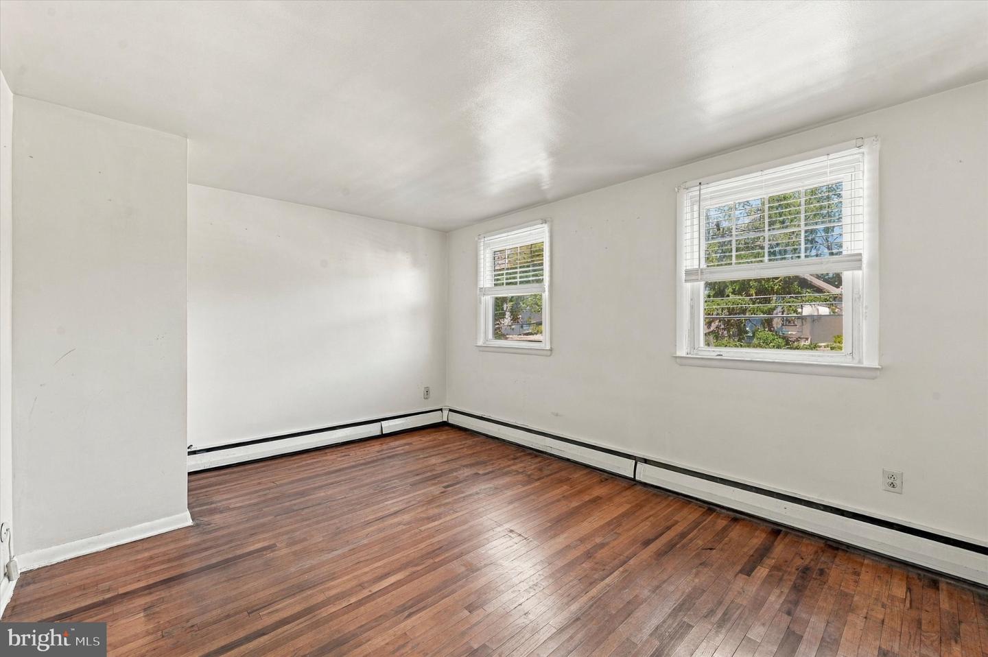 306 Collingdale Ave Property Photo 21