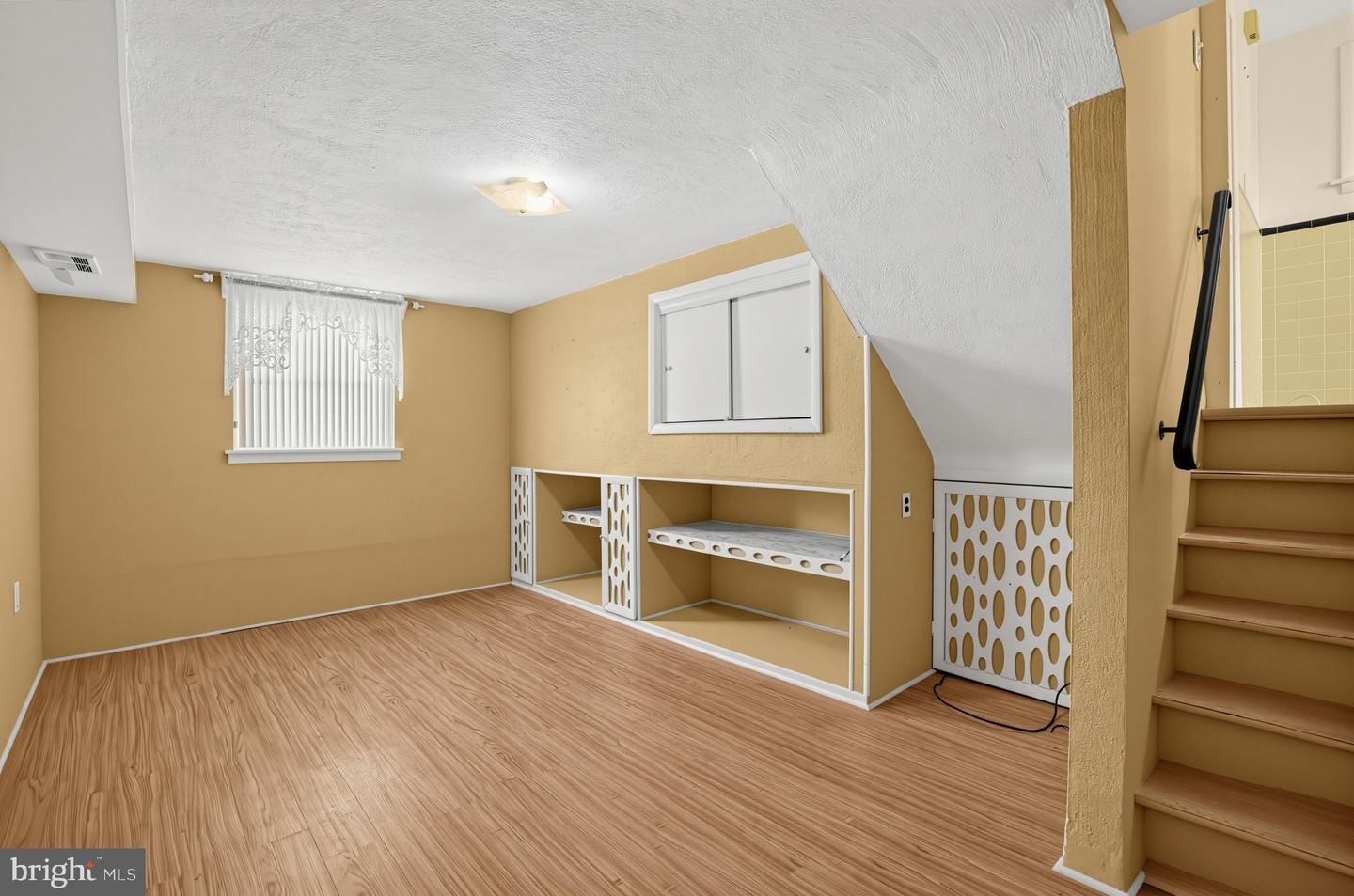 245 Talbot Dr Property Photo 21