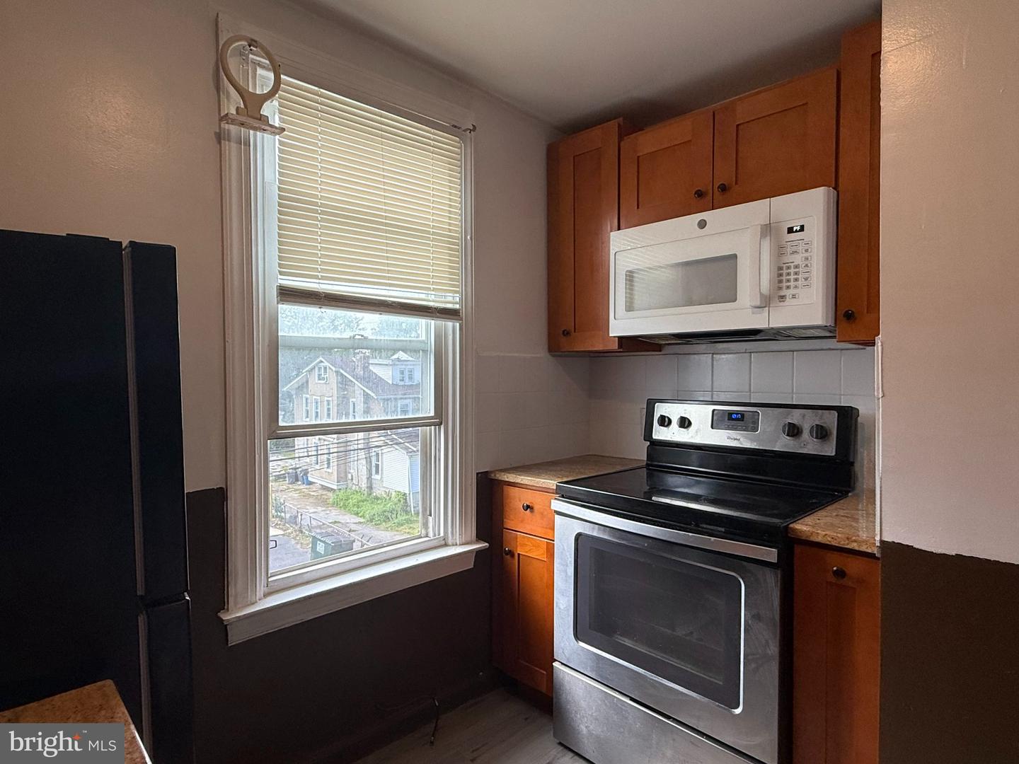 1300 Main St #second Floor Property Photo 2