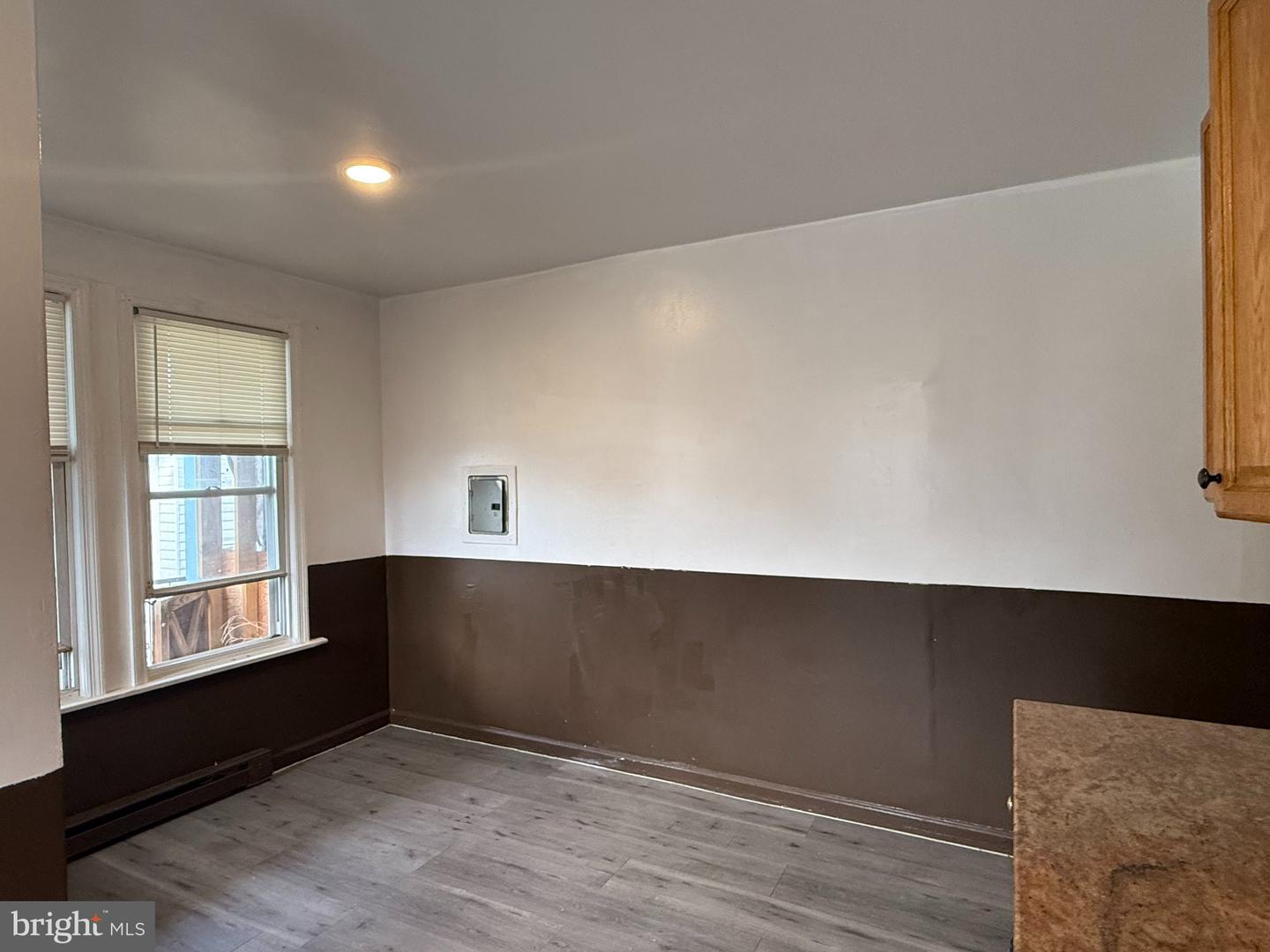 1300 Main St #second Floor Property Photo 3