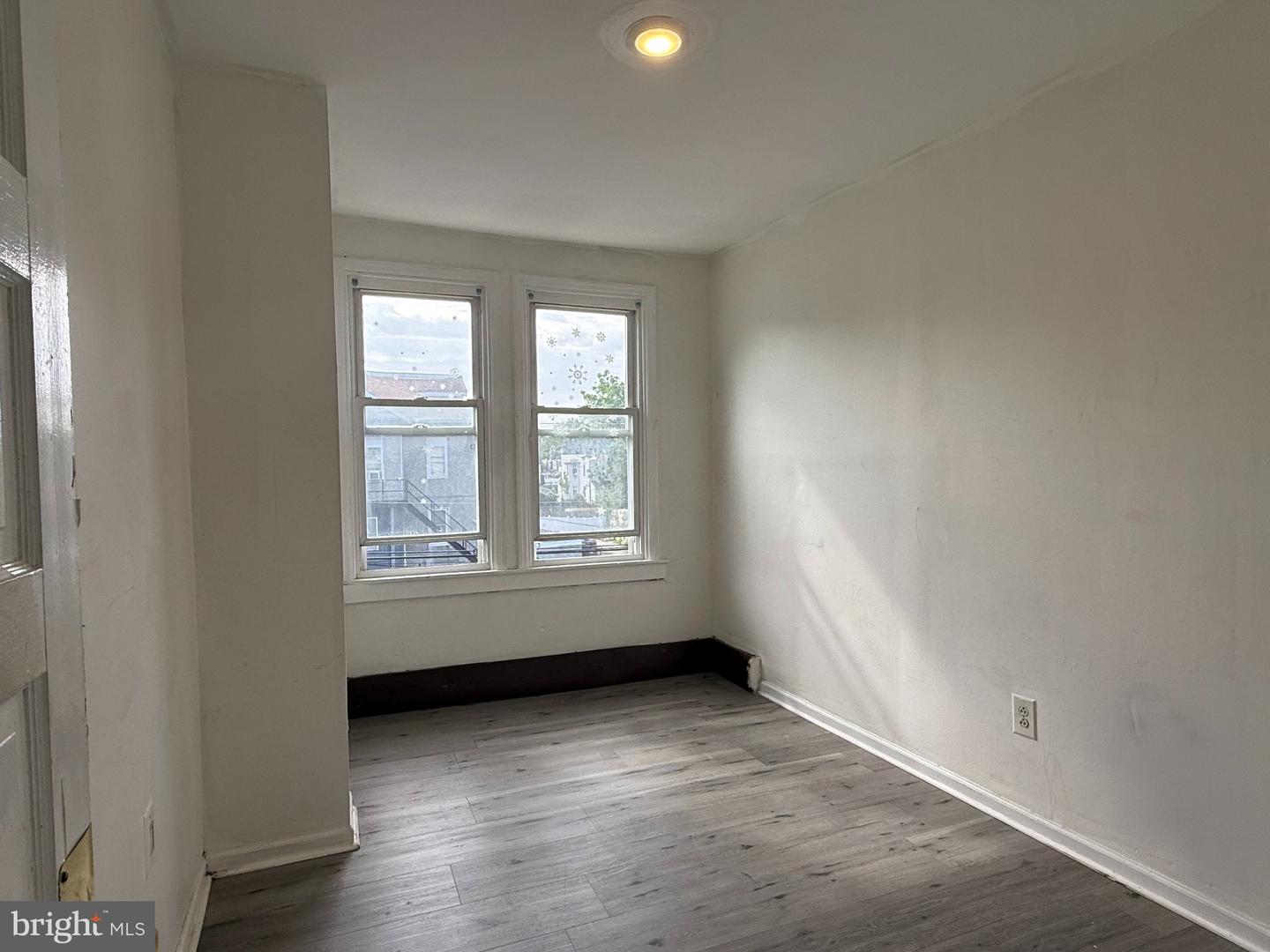 1300 Main St #second Floor Property Photo 11