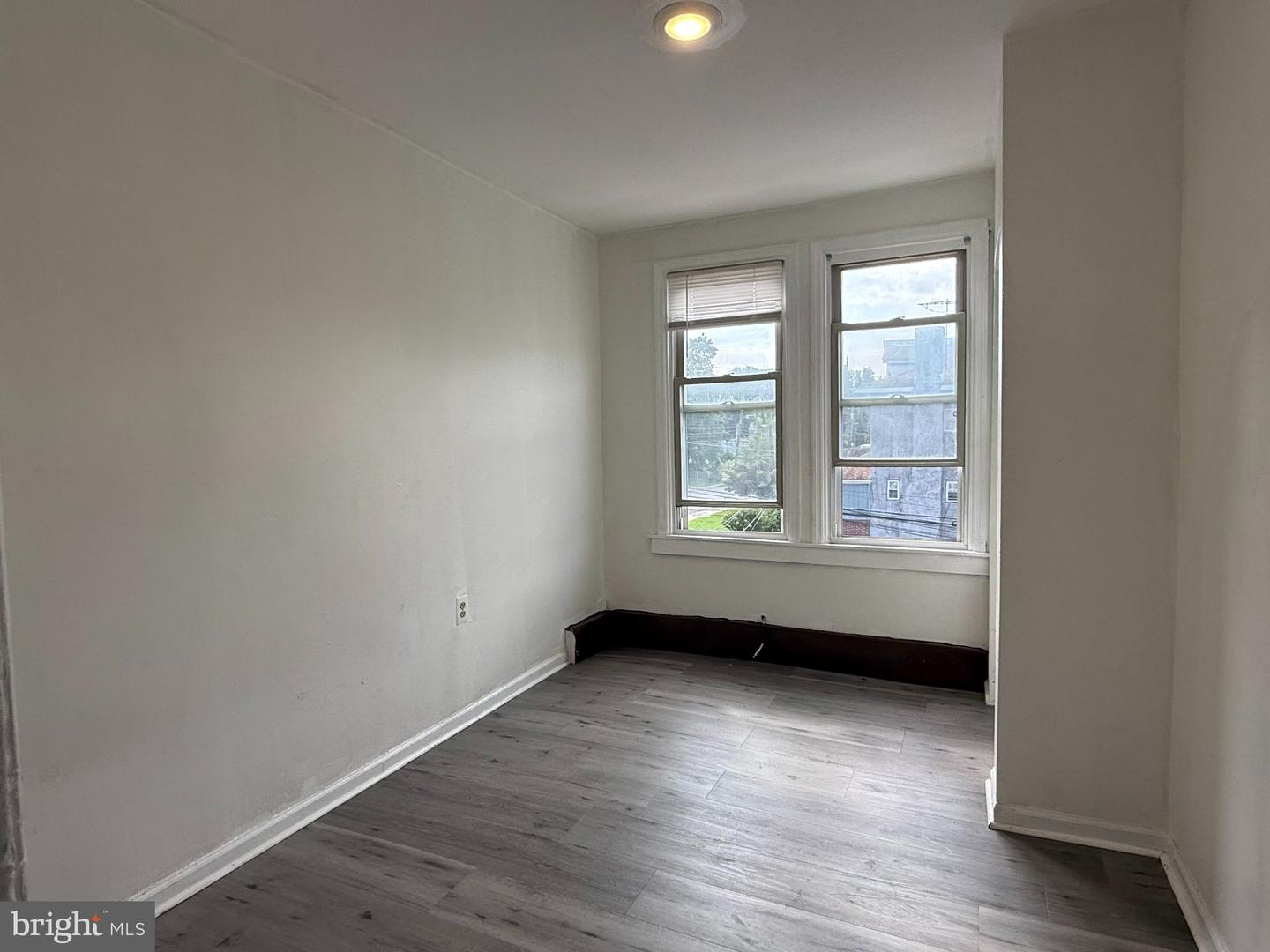 1300 Main St #second Floor Property Photo 13