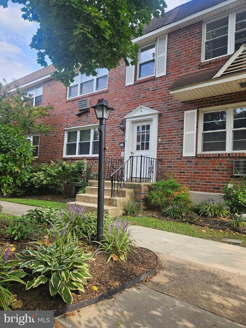 107 Rutgers Ave #f-2 Property Photo 1