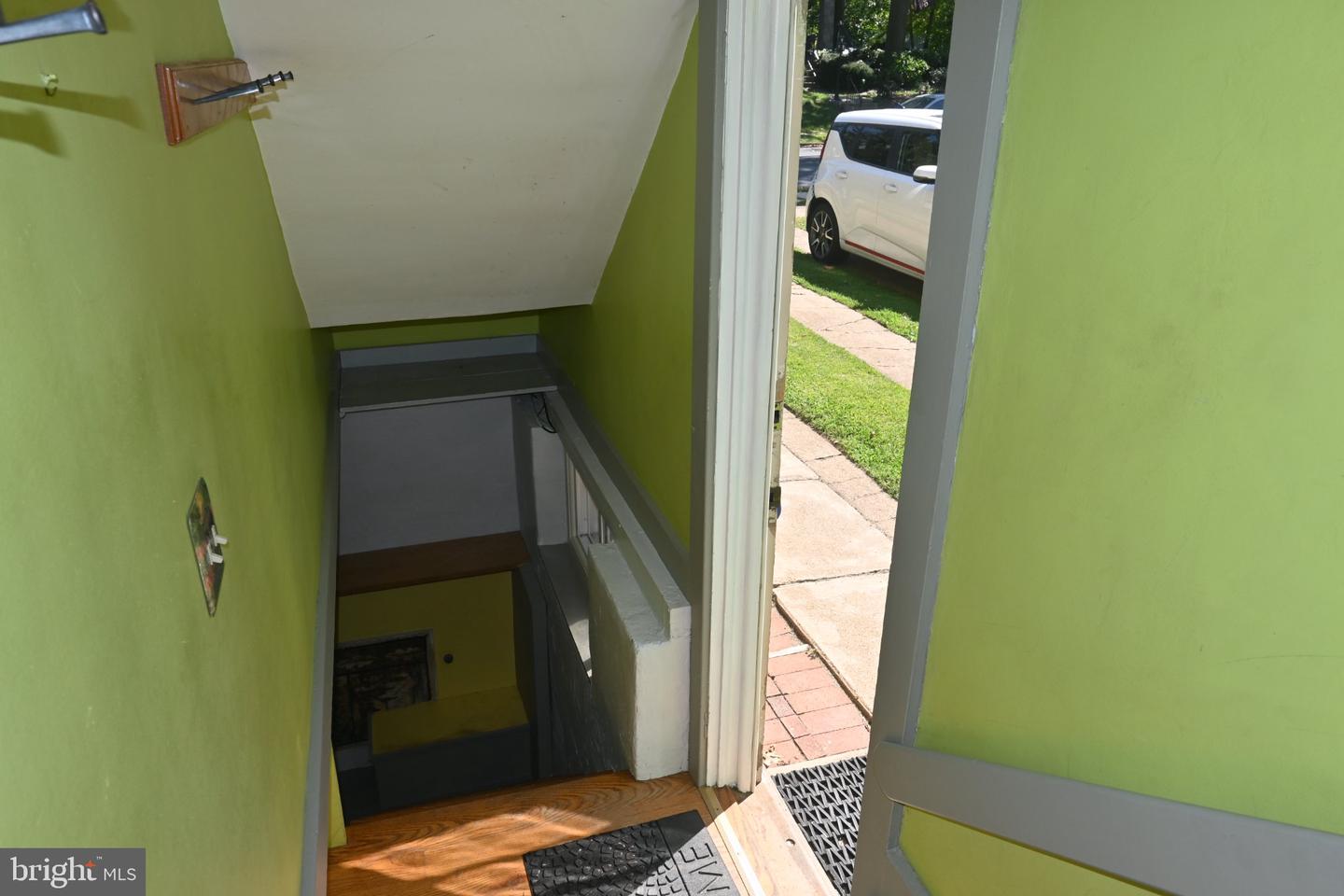 215 W Dupont St Property Photo 35