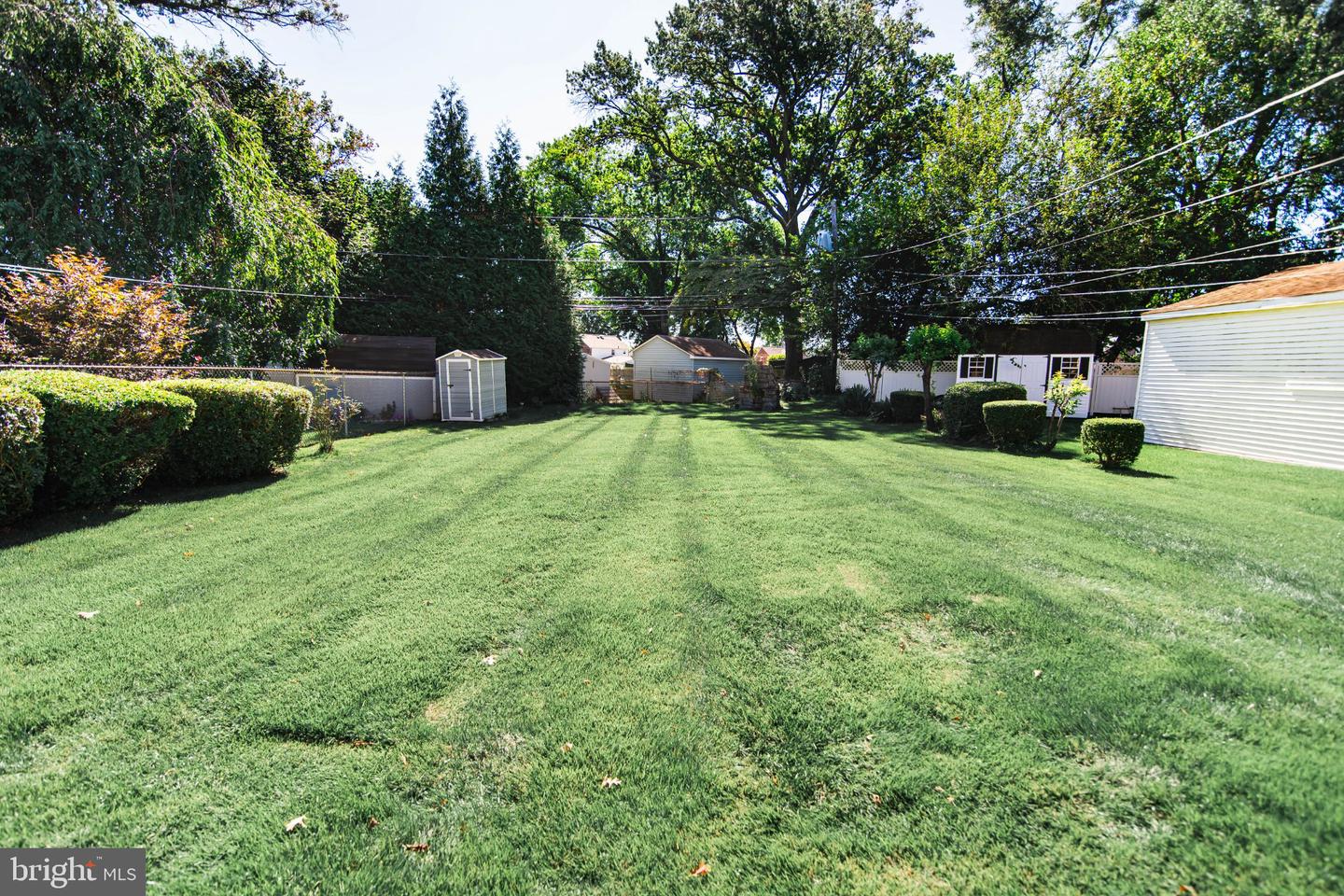 214 W Macdade Blvd Property Photo 7