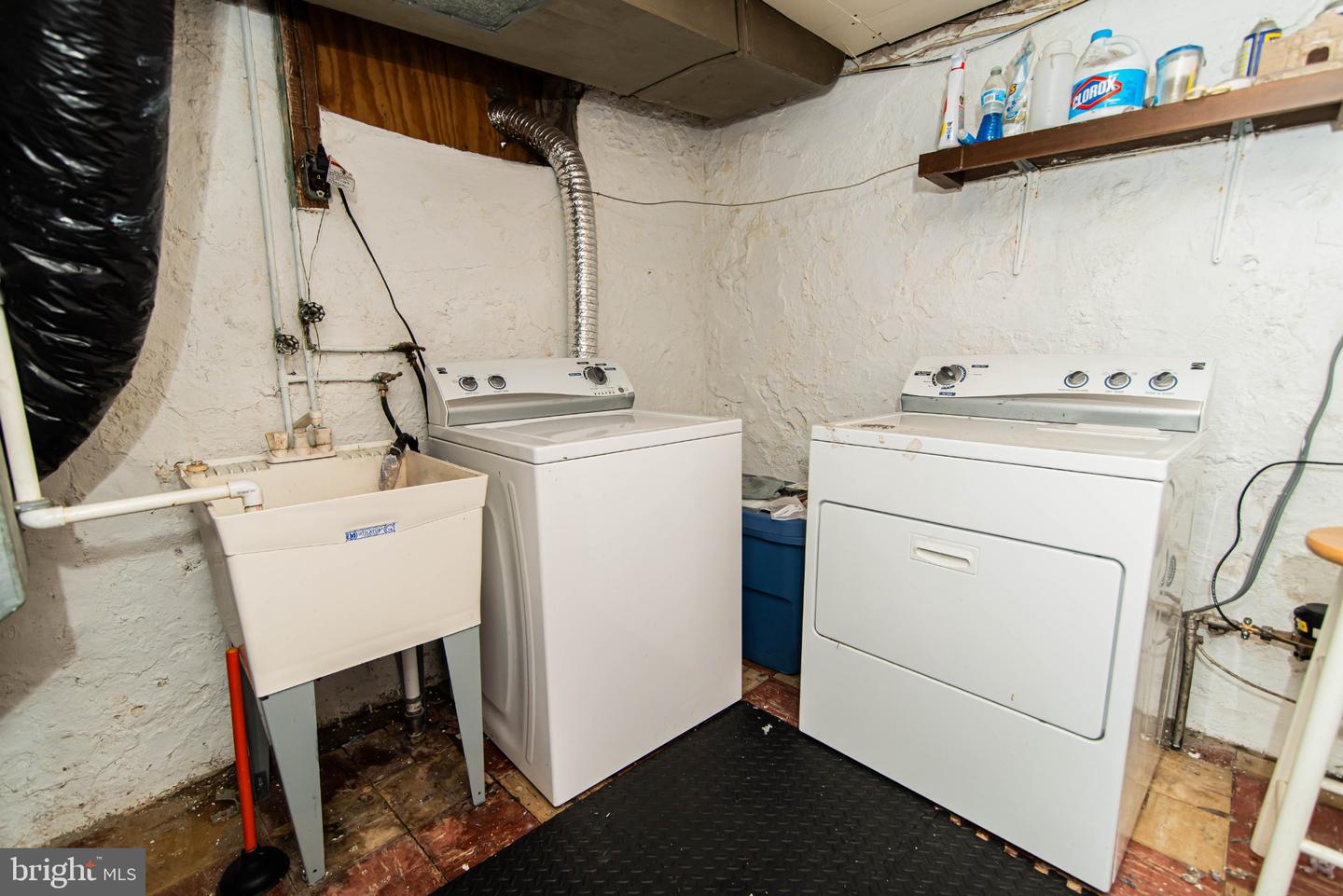 214 W Macdade Blvd Property Photo 43