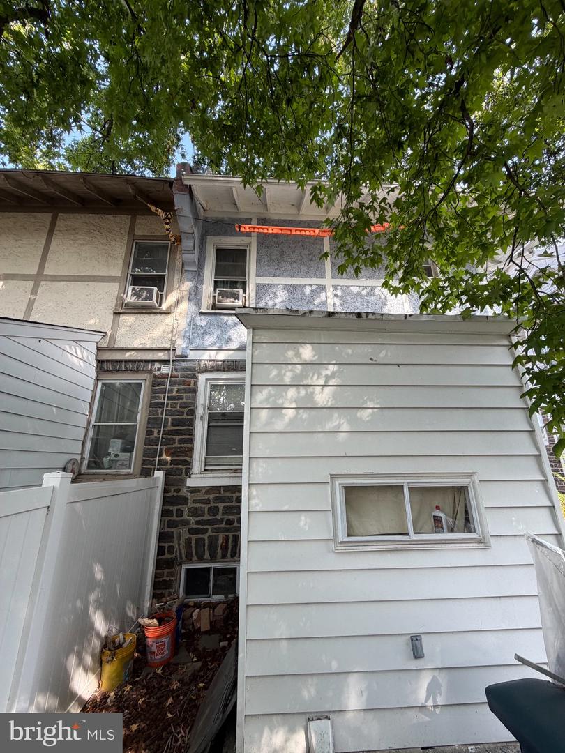 212 N Maple Ave Property Photo 9