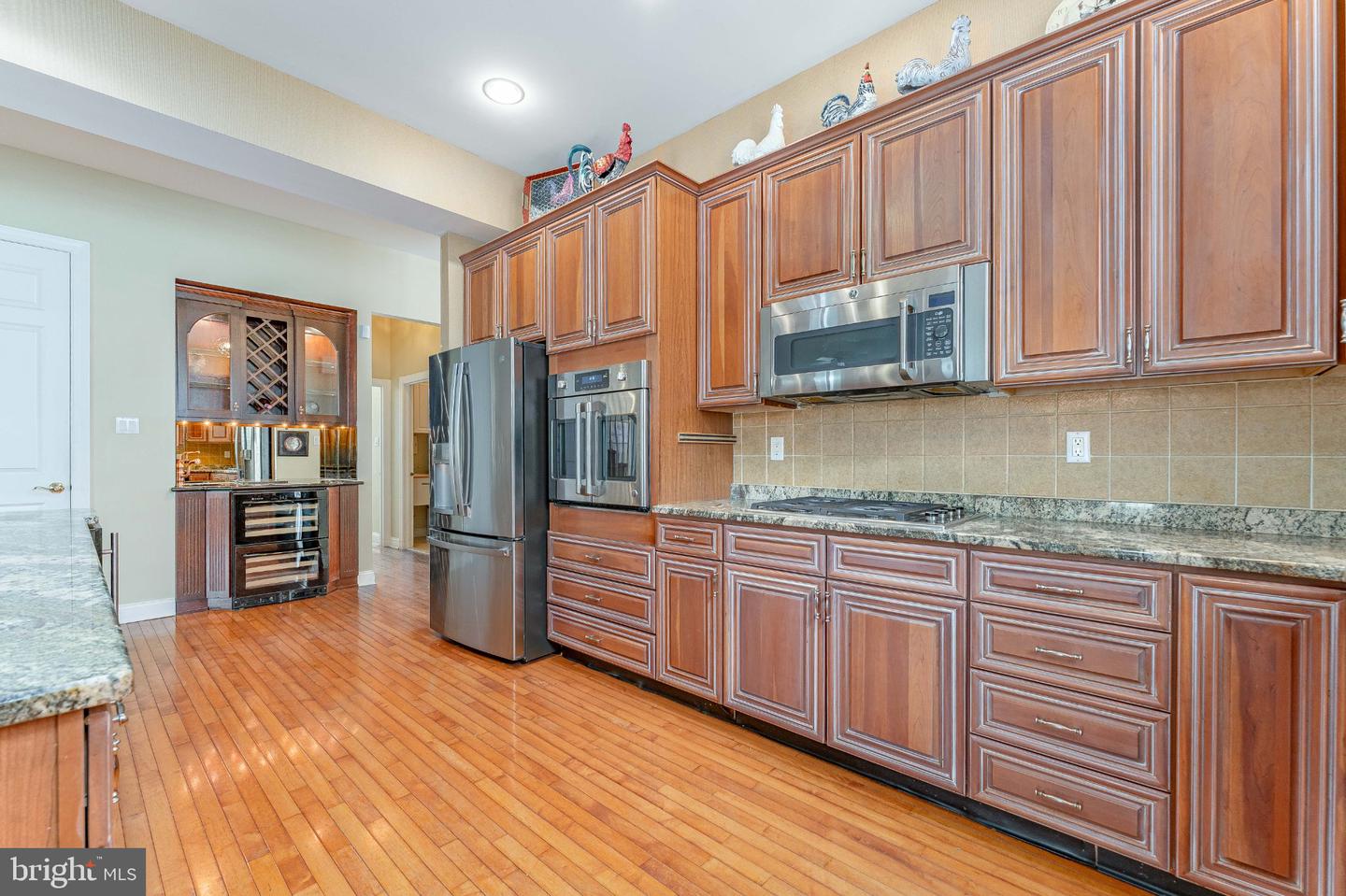 91 S Valentine Dr Property Photo 17
