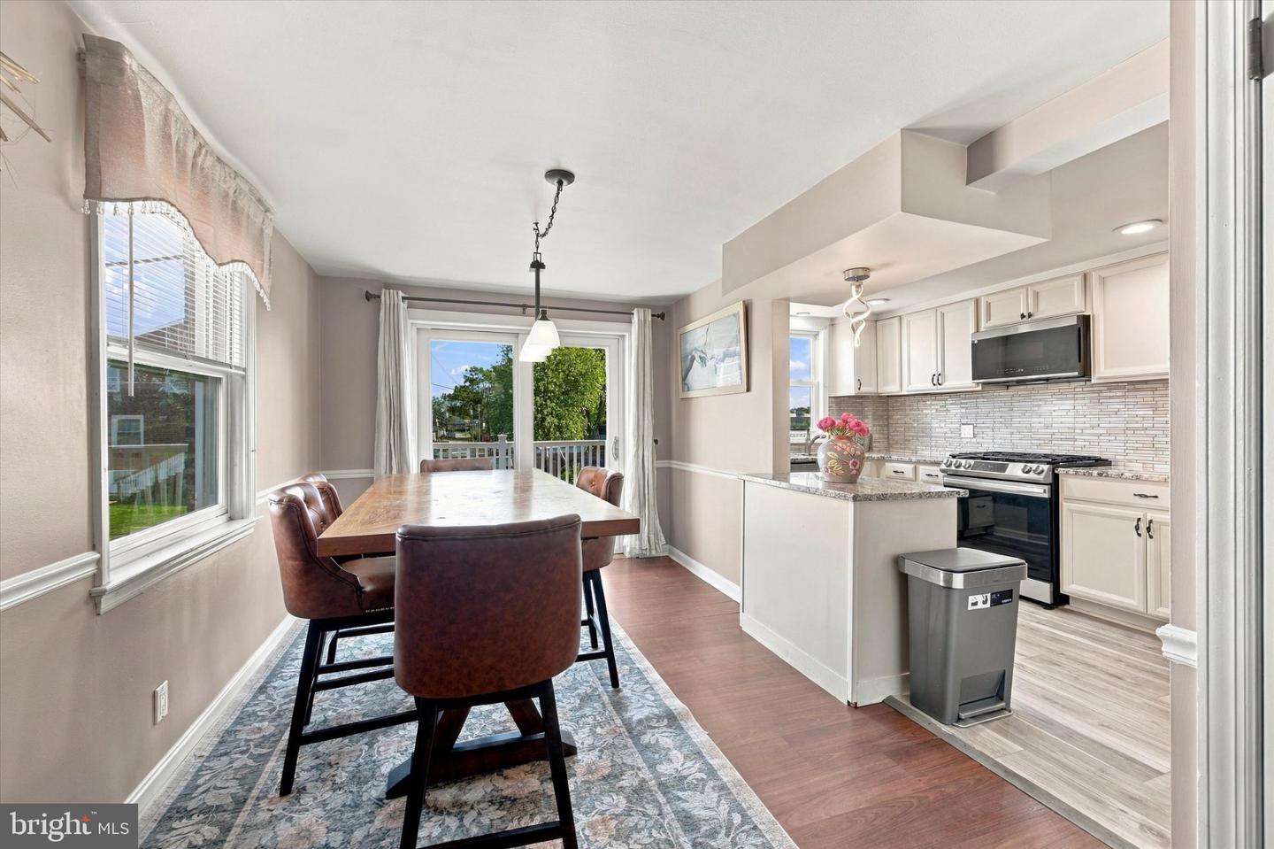 2144 Academy Ave Property Photo 9
