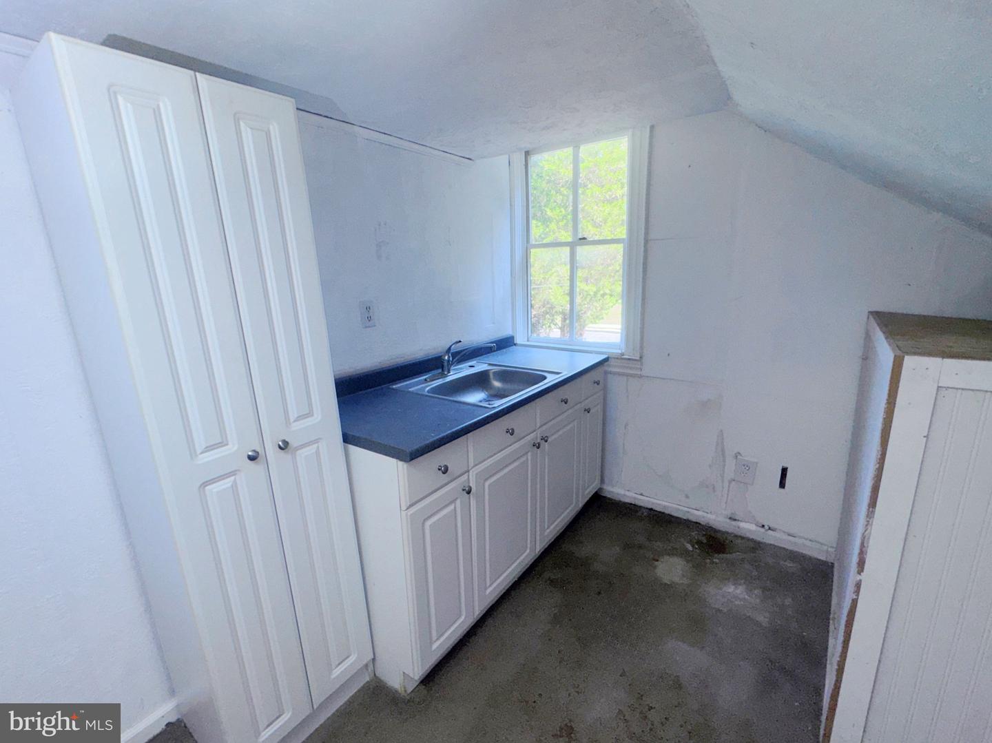 4503 Naamans Creek Rd Property Photo 16