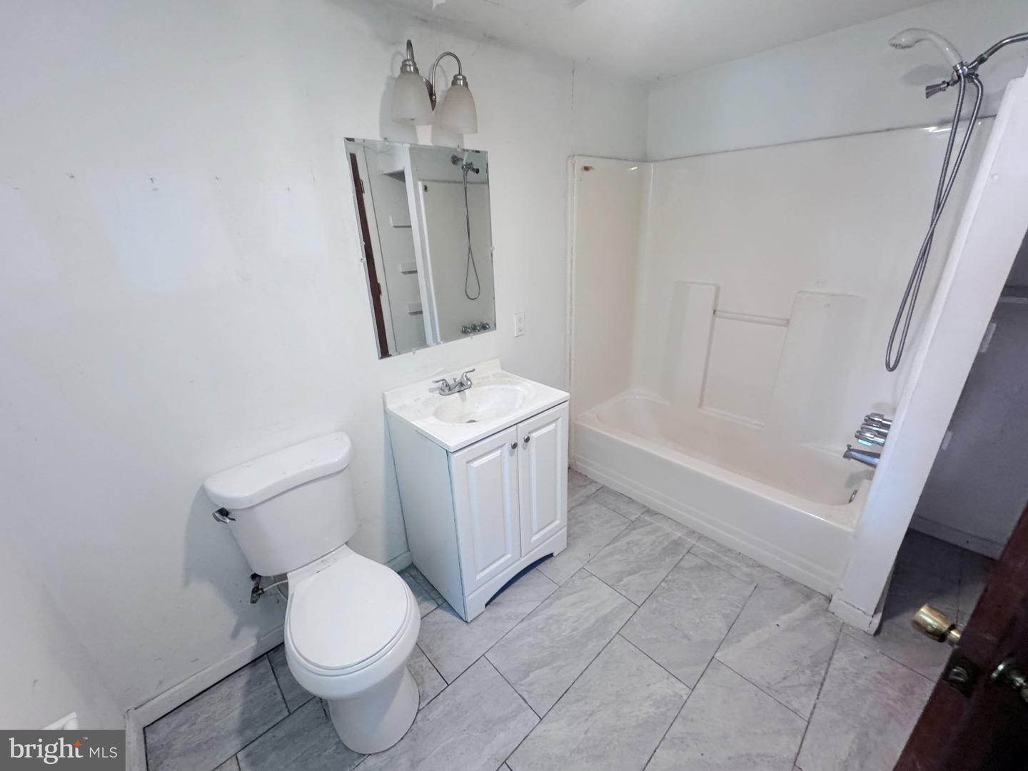 4503 Naamans Creek Rd Property Photo 20