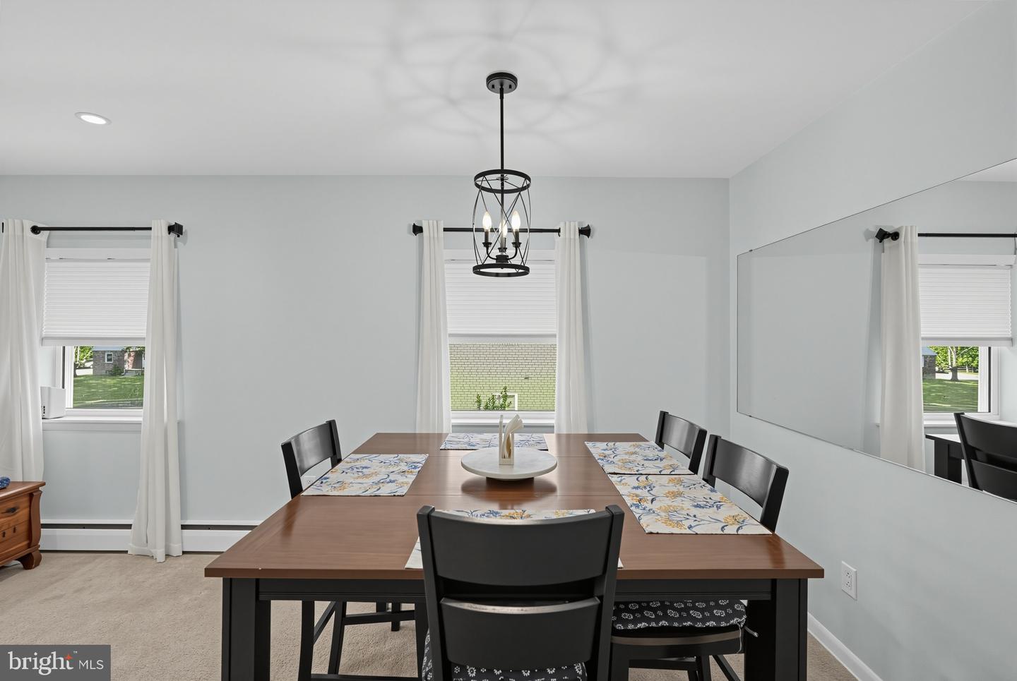 354 S Swarthmore Ave #b-2 Property Photo 5