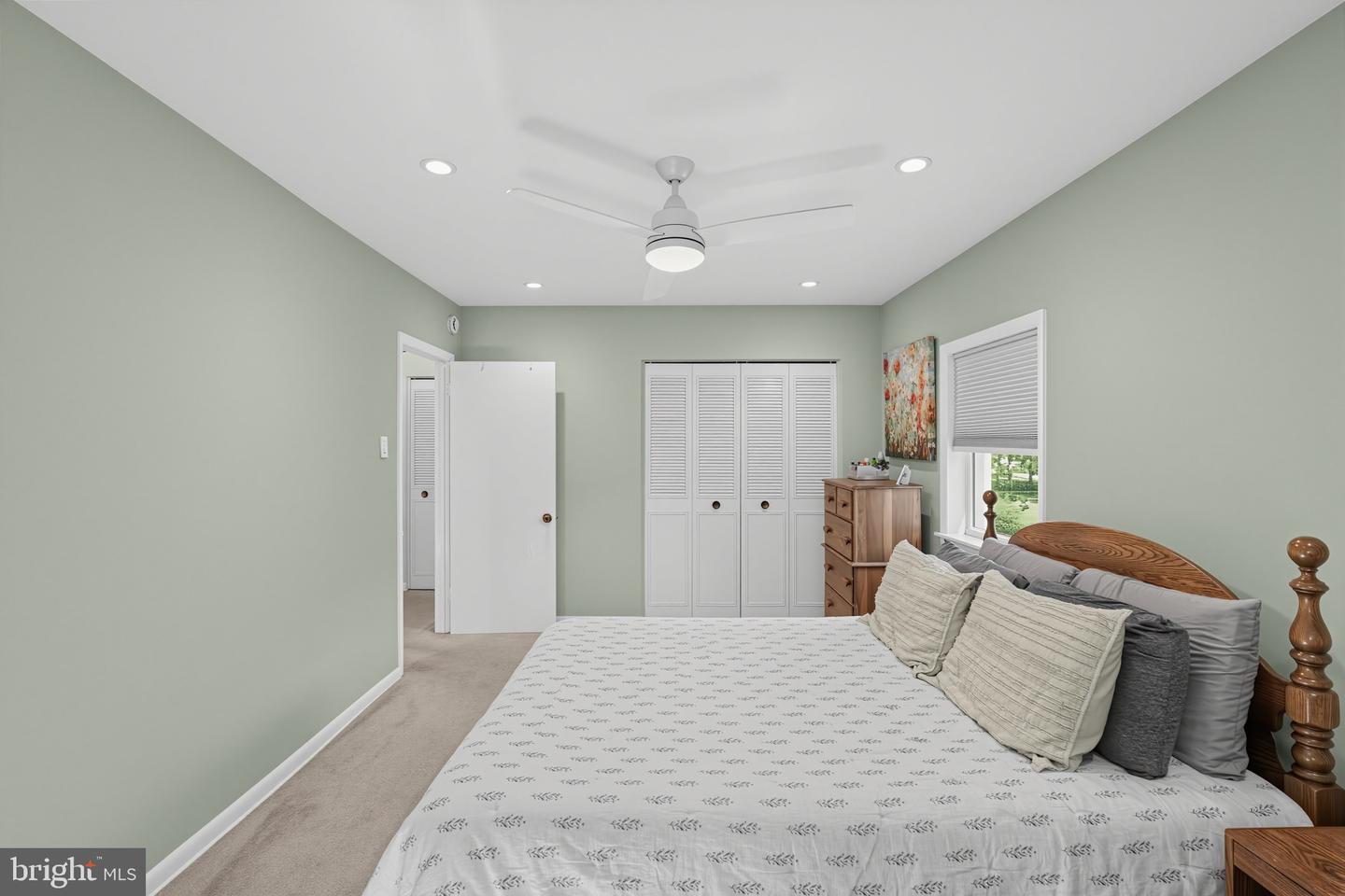 354 S Swarthmore Ave #b-2 Property Photo 9