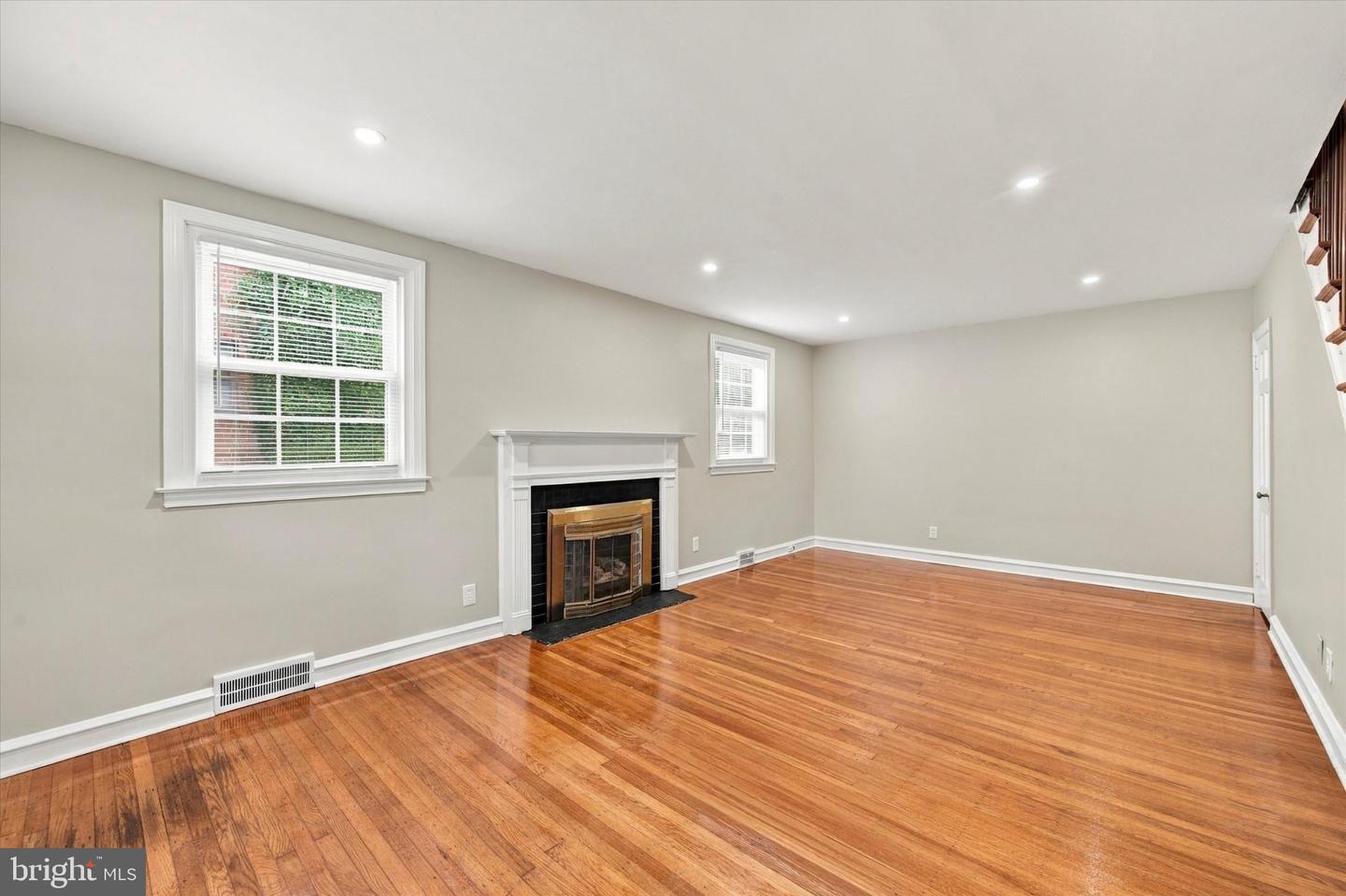 1629 Ridgeway Rd Property Photo 8