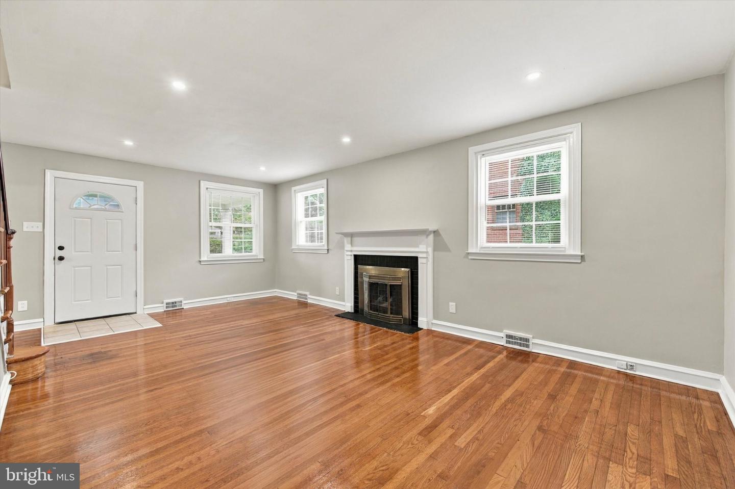 1629 Ridgeway Rd Property Photo 10