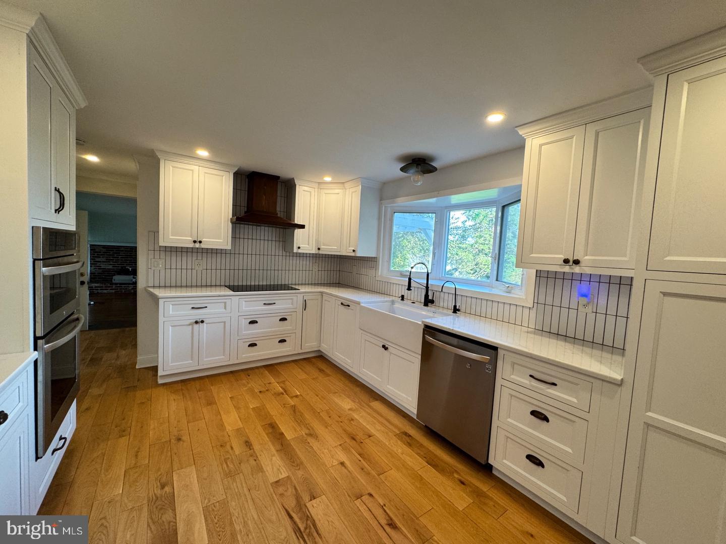765 Farnum Rd Property Photo 8