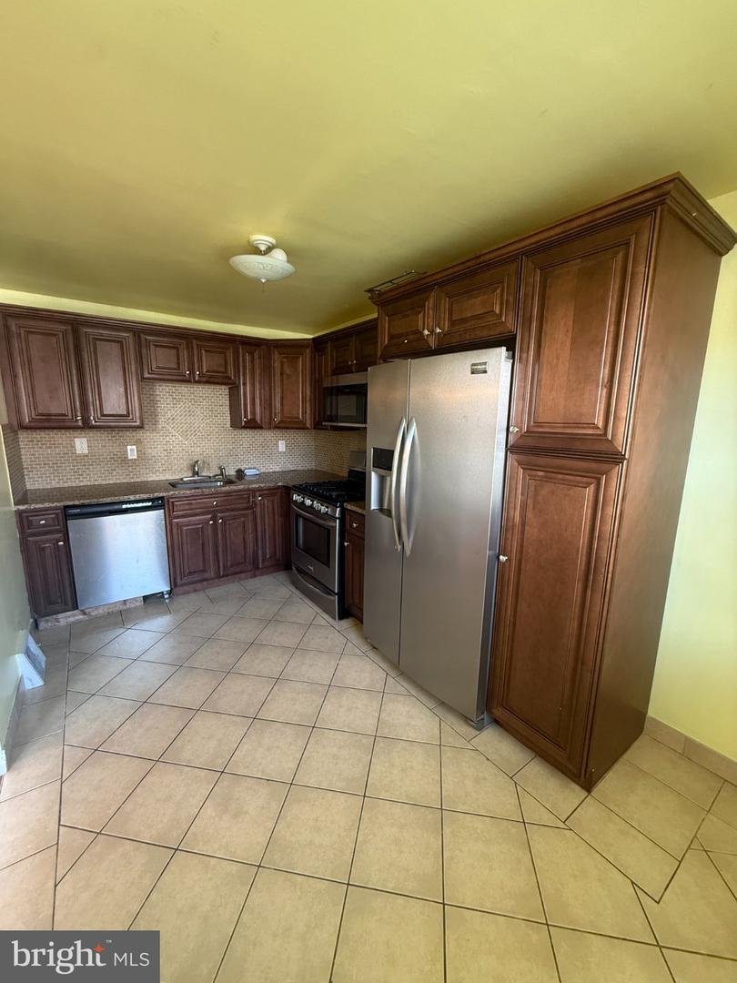 1540 Hermesprota Dr Property Photo 1