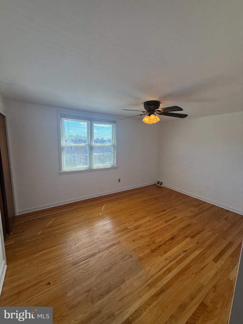 1540 Hermesprota Dr Property Photo 7