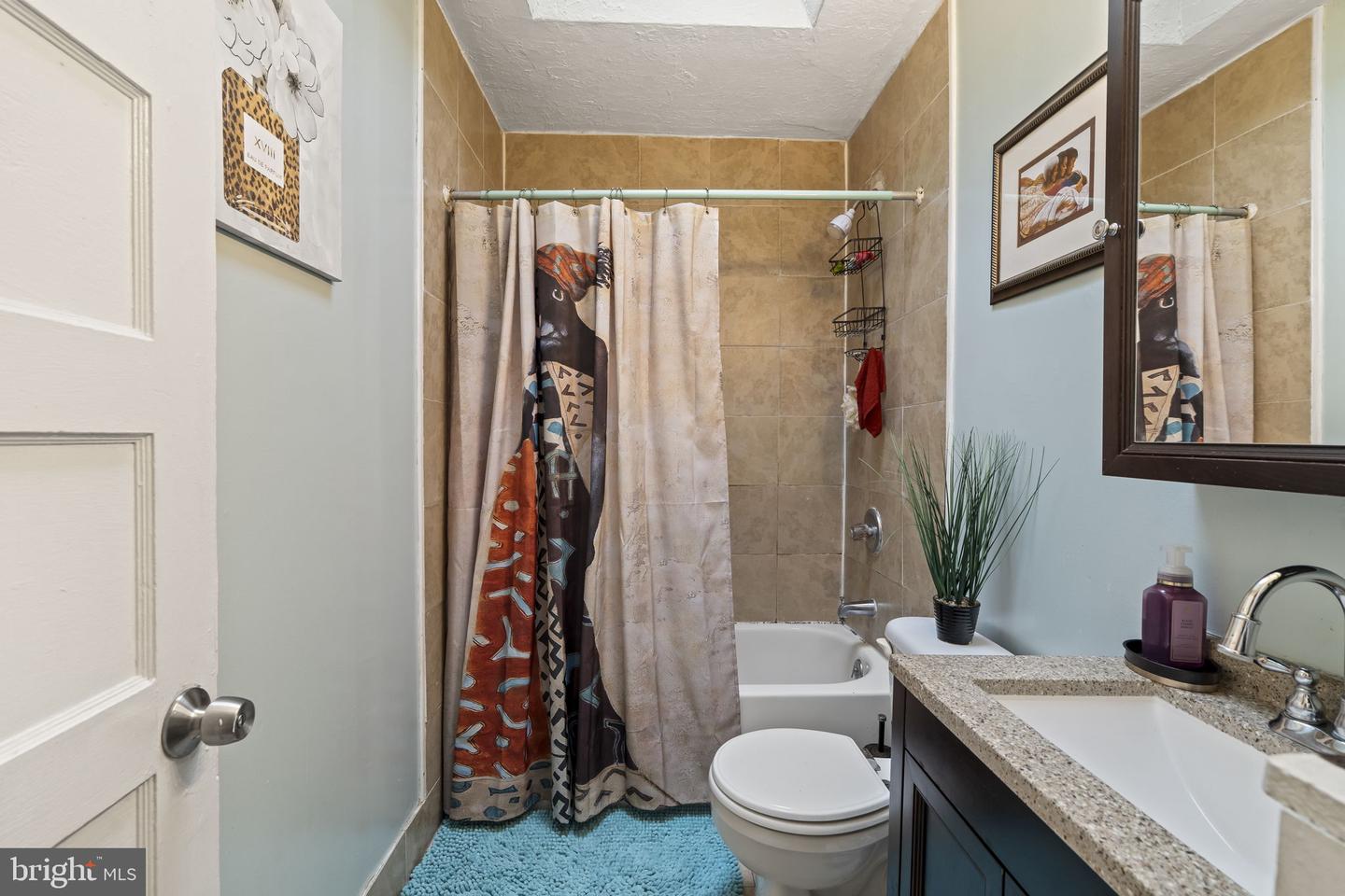 7017 Radbourne Rd Property Photo 22