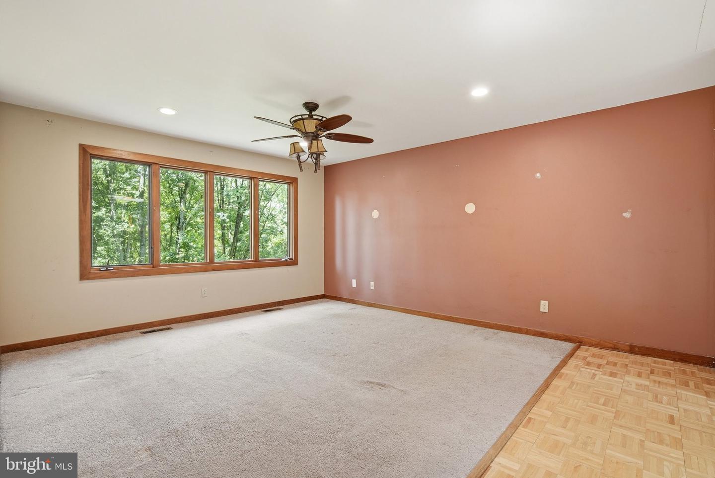 3 Upper Bank Dr Property Photo 18