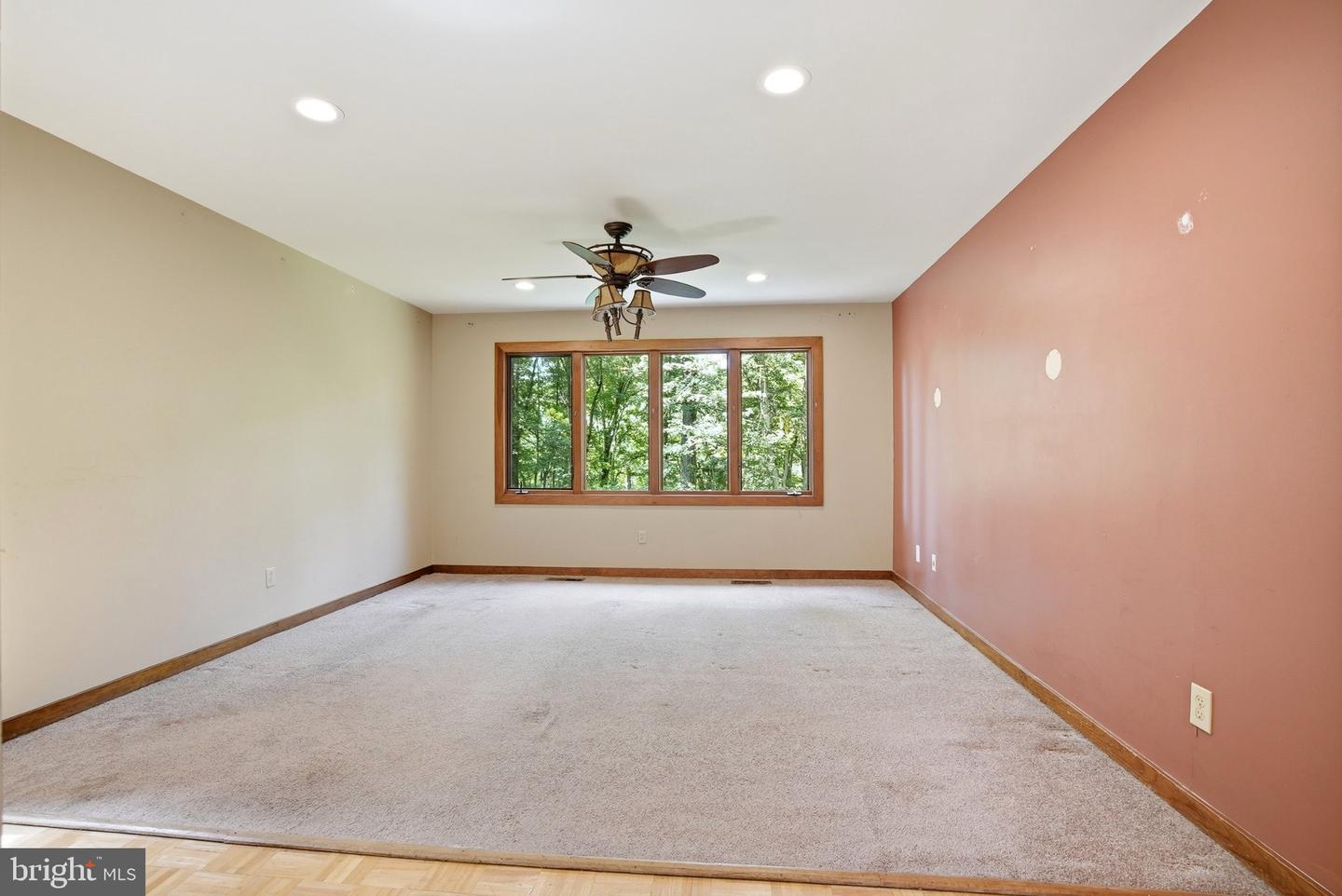 3 Upper Bank Dr Property Photo 19