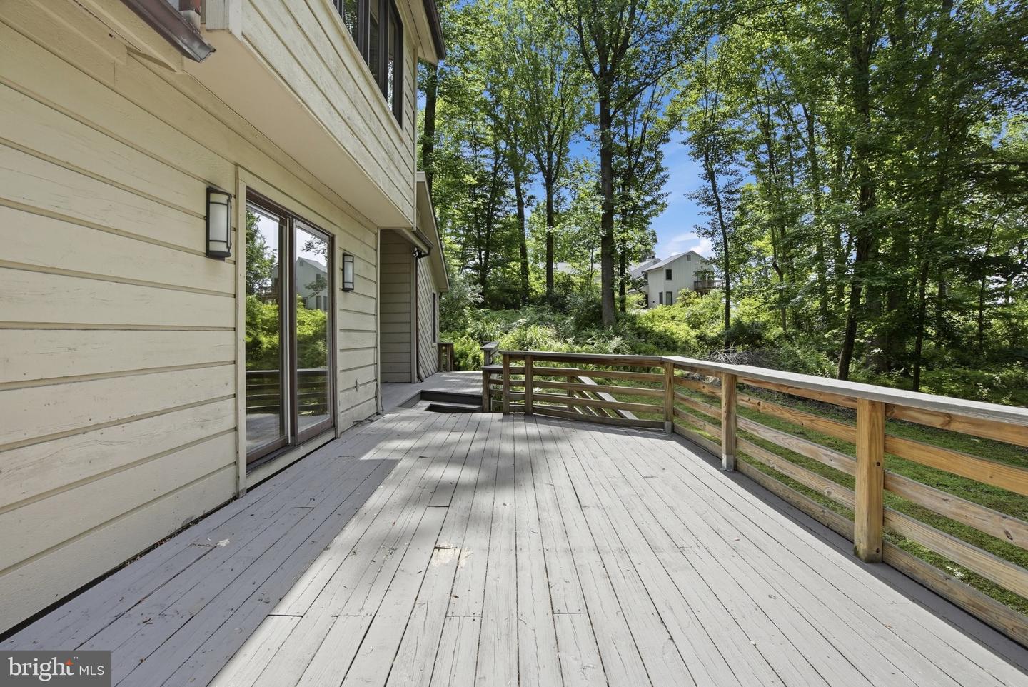 3 Upper Bank Dr Property Photo 33
