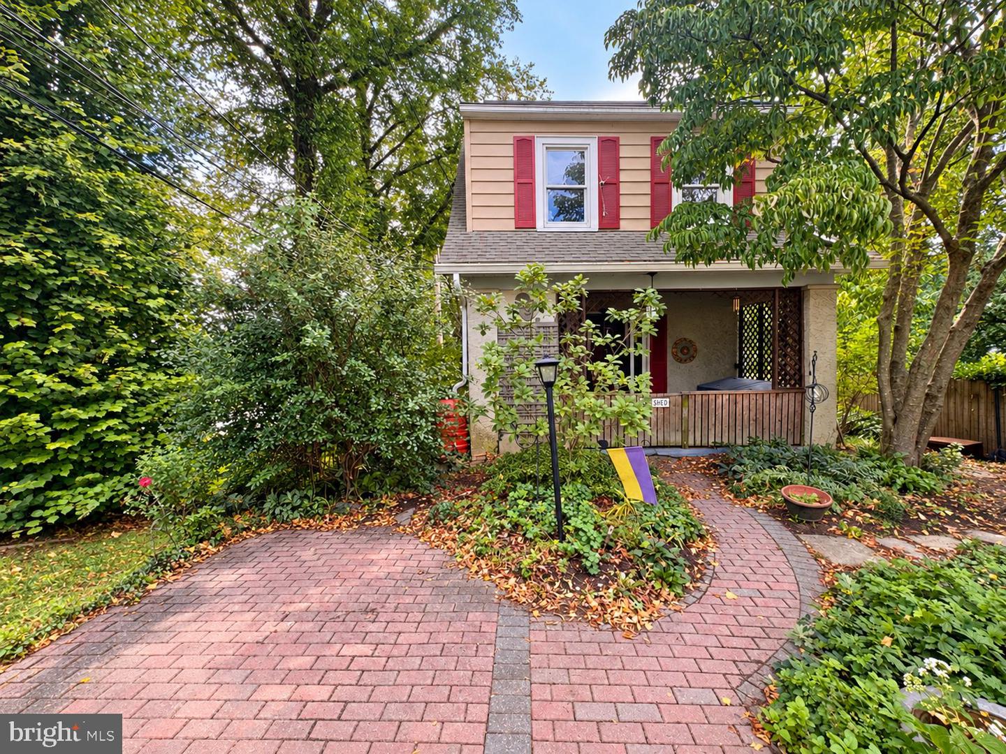29 Garrett Ave Property Photo 1