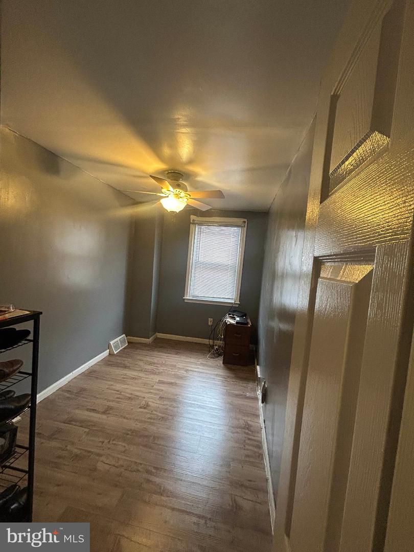 207 Brainard Blvd Property Photo 6