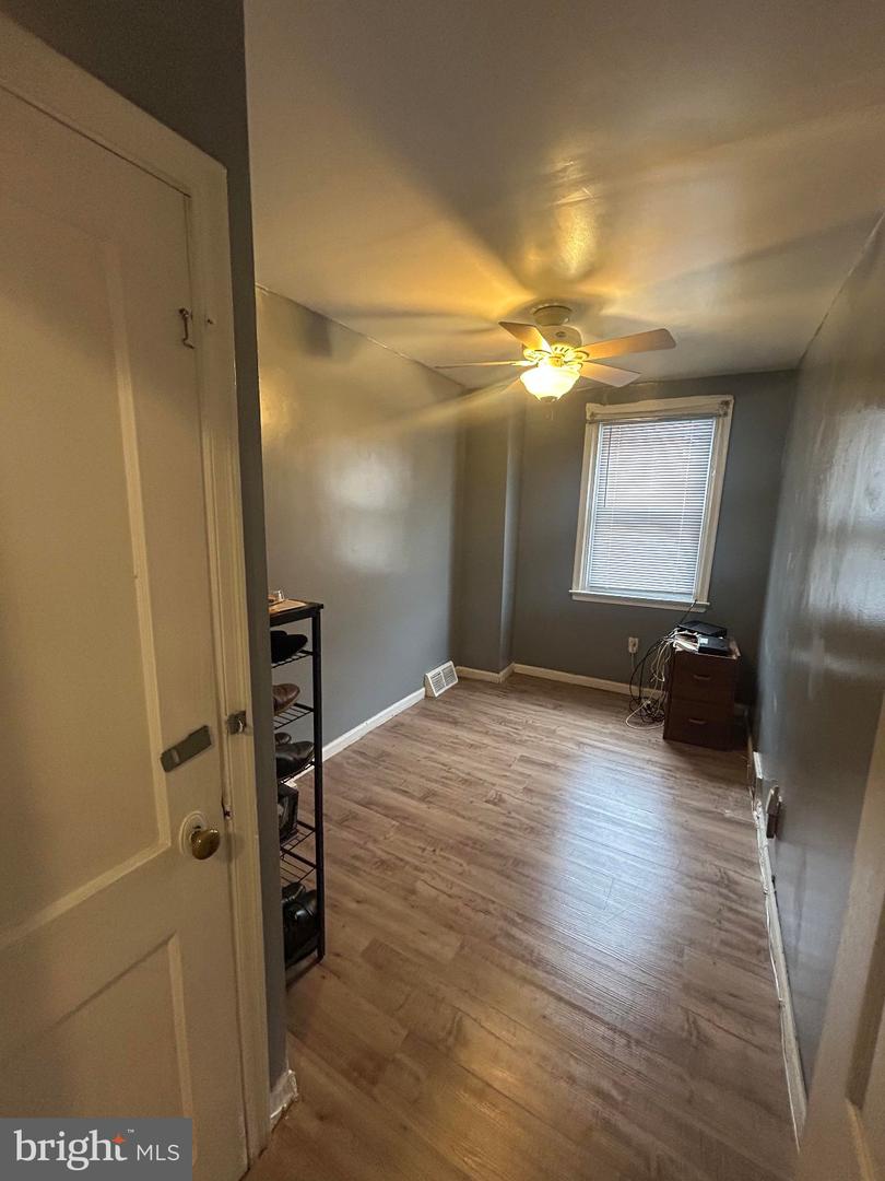207 Brainard Blvd Property Photo 7