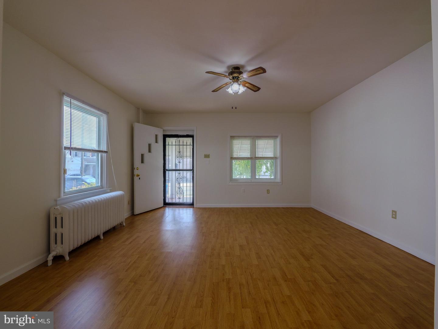 517 9th Ave Property Photo 6