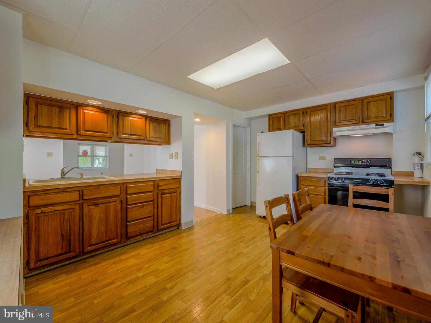 517 9th Ave Property Photo 14