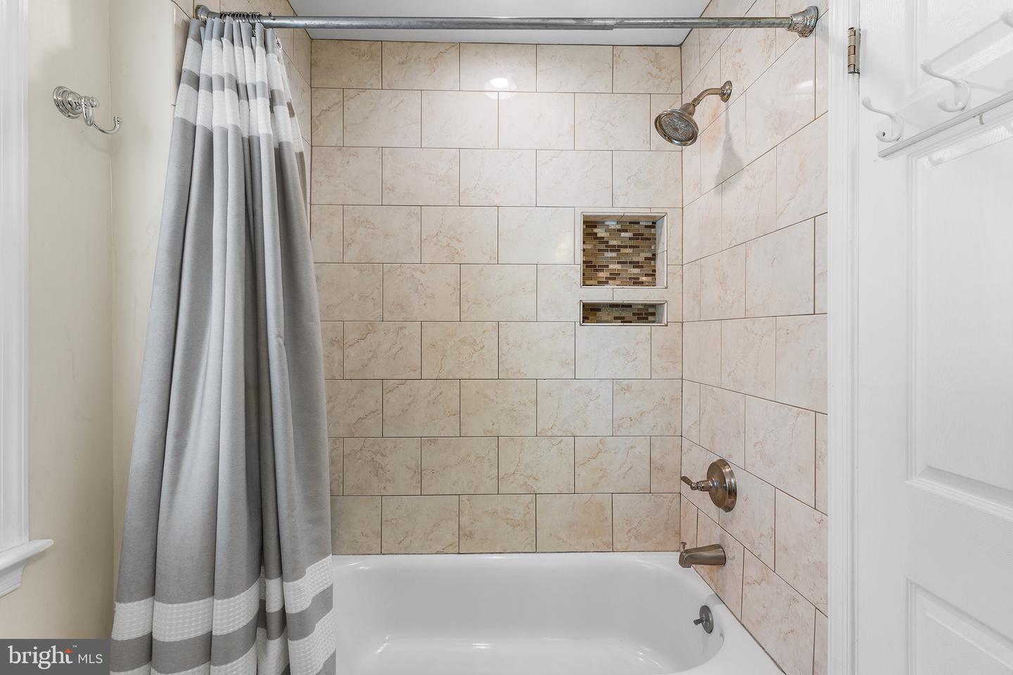 1416 Kingsley Rd Property Photo 21