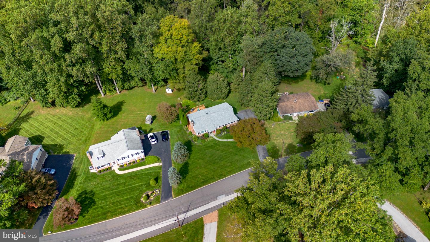 144 Brookside Rd Property Photo 5