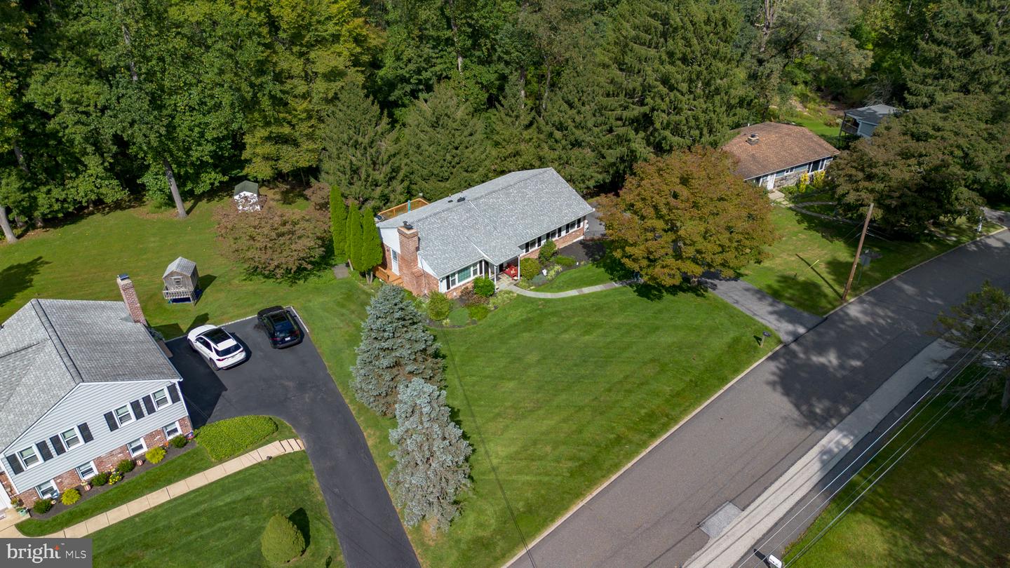 144 Brookside Rd Property Photo 6