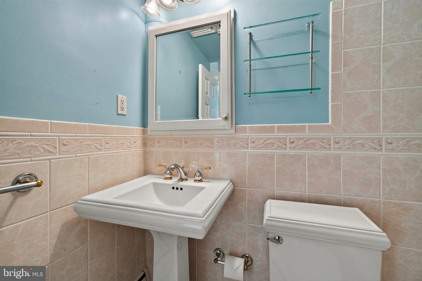 1155 S Lehigh Cir Property Photo 24